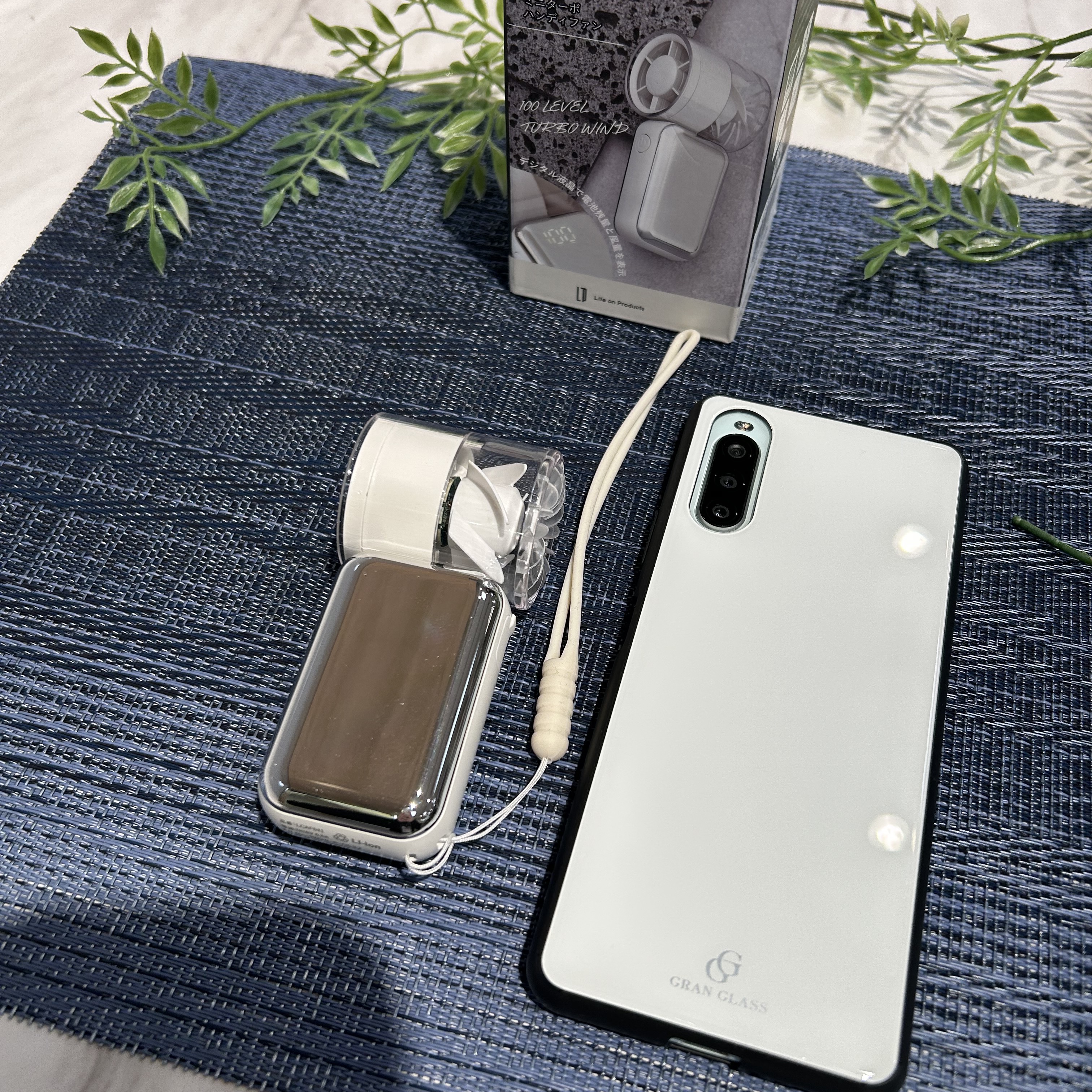 RENAさんの「212 KITCHEN STORE｜ミニターボハンディファン WH」を使ったコーディネート