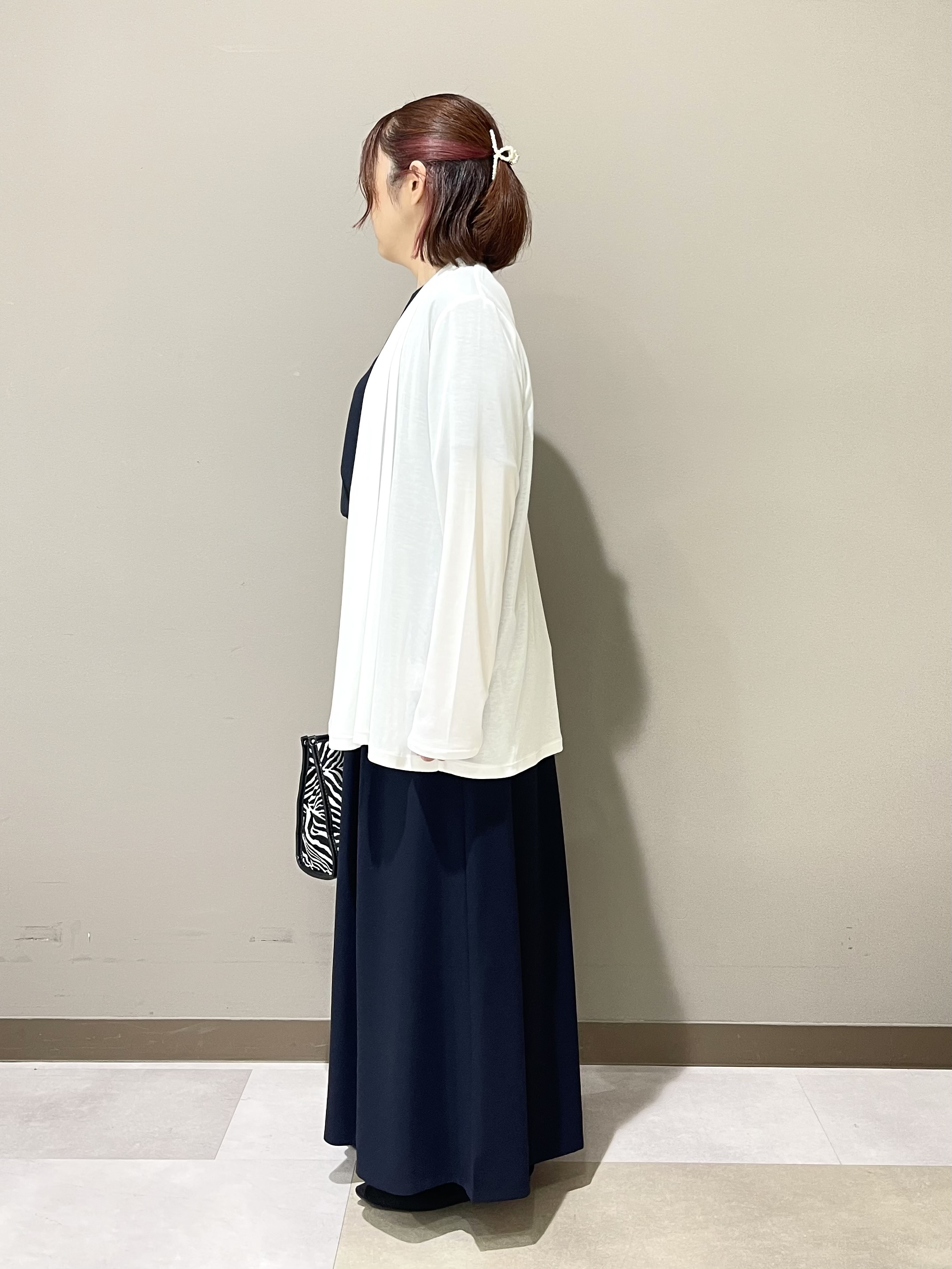 Tomoさんの「UNTITLED｜【接触冷感/UVカット/遮熱機能】フライスジャージカーディガン」を使ったコーディネート
