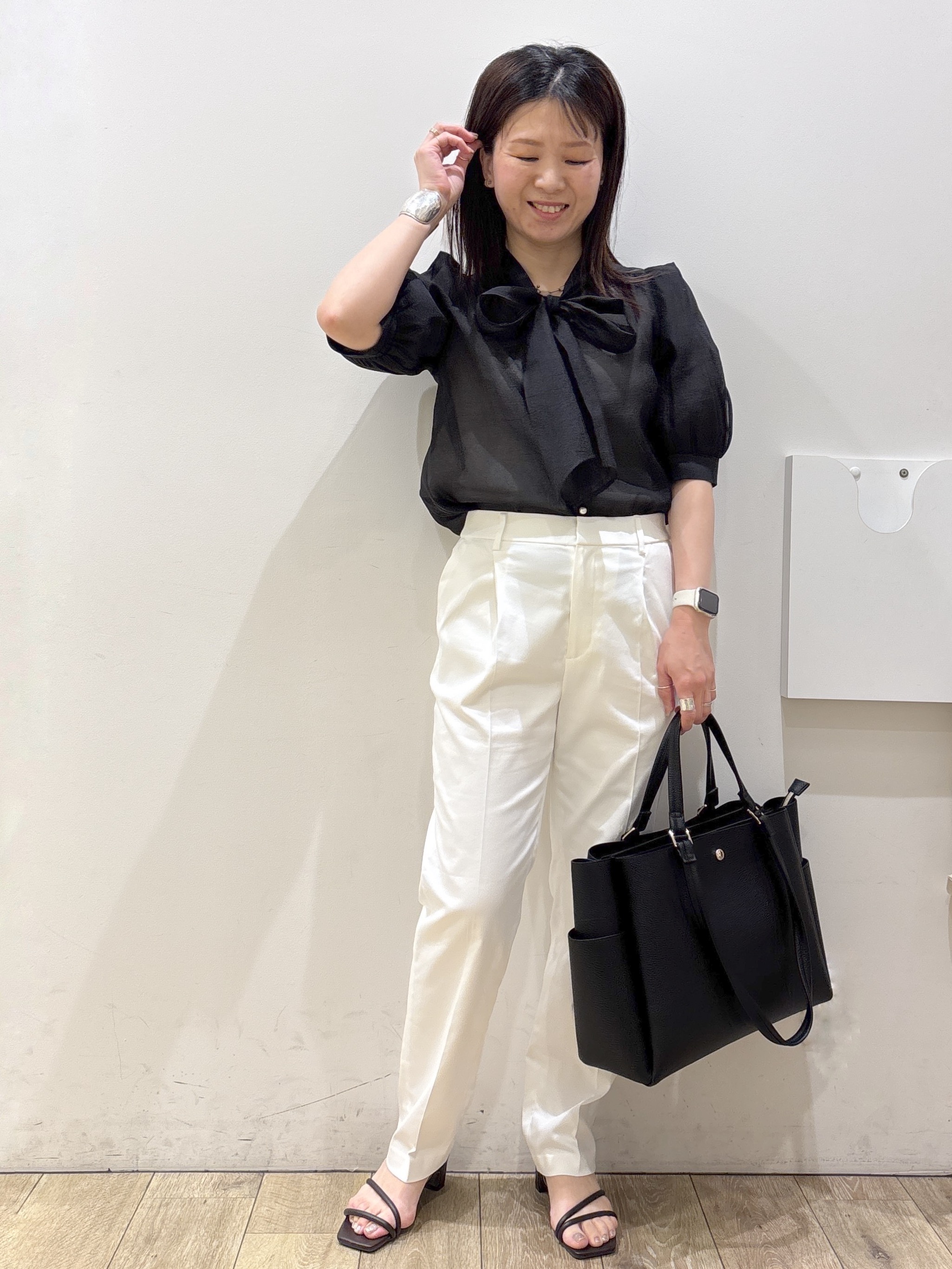 mameさんの「index｜オーガンシアーリボンフリルブラウス【洗濯機OK／イージーアイロン】」を使ったコーディネート