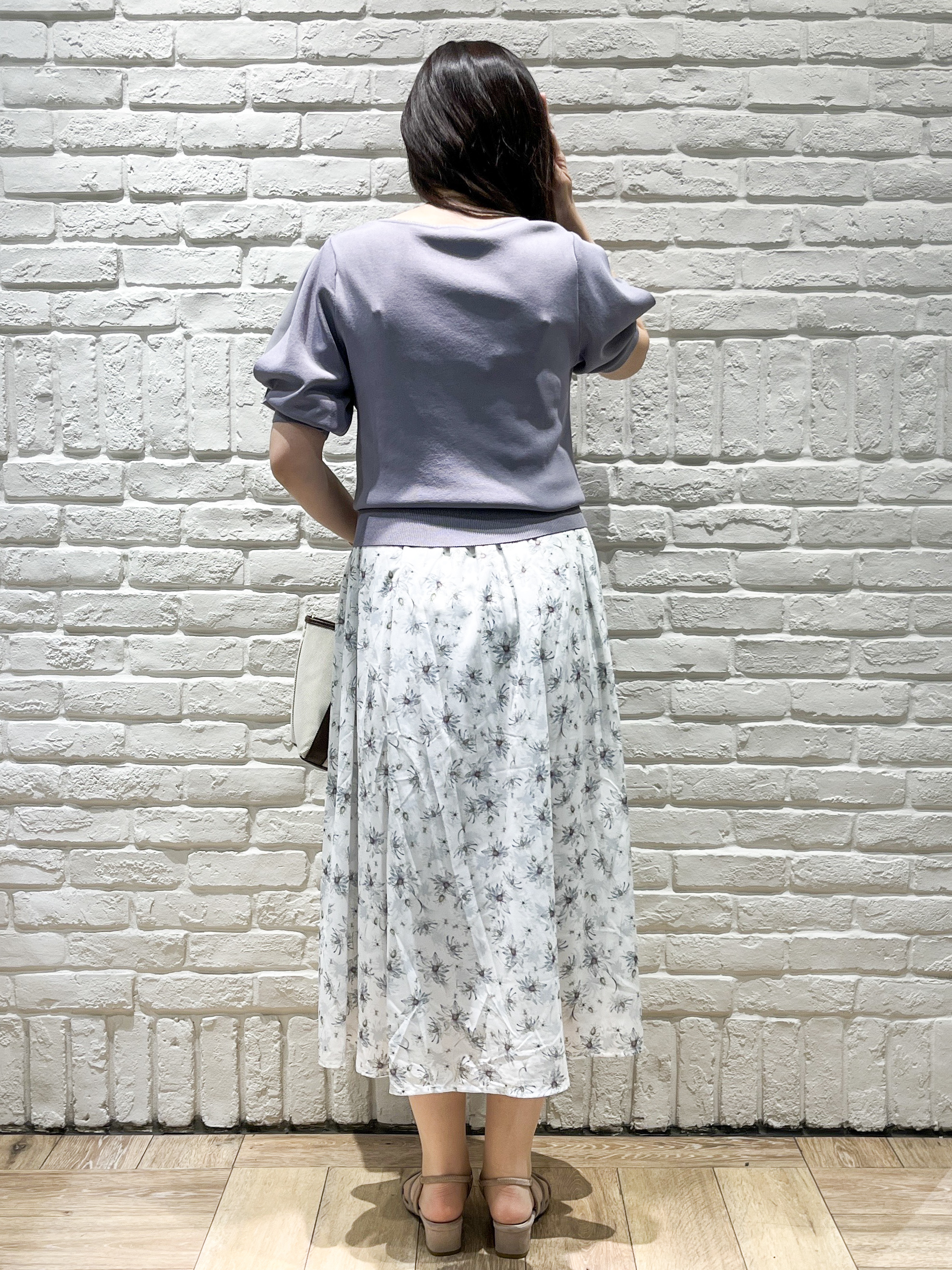 erinaさんの「index｜【接触冷感】クールタッチラップスリーブニット《UVケア／洗濯機OK／XS～3L／9col》」を使ったコーディネート