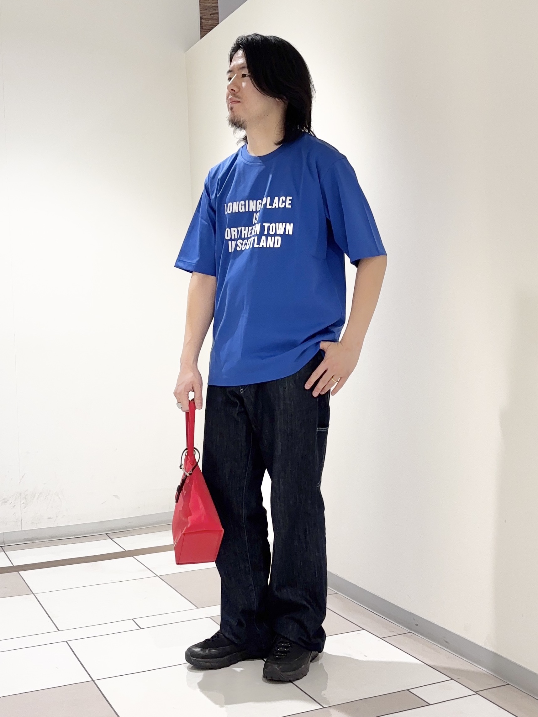 及川さんの「TAKEO KIKUCHI｜【BOWLER HAT LABEL】アイスクリアコットン バッククロスピストル 半袖Tシャツ」を使ったコーディネート