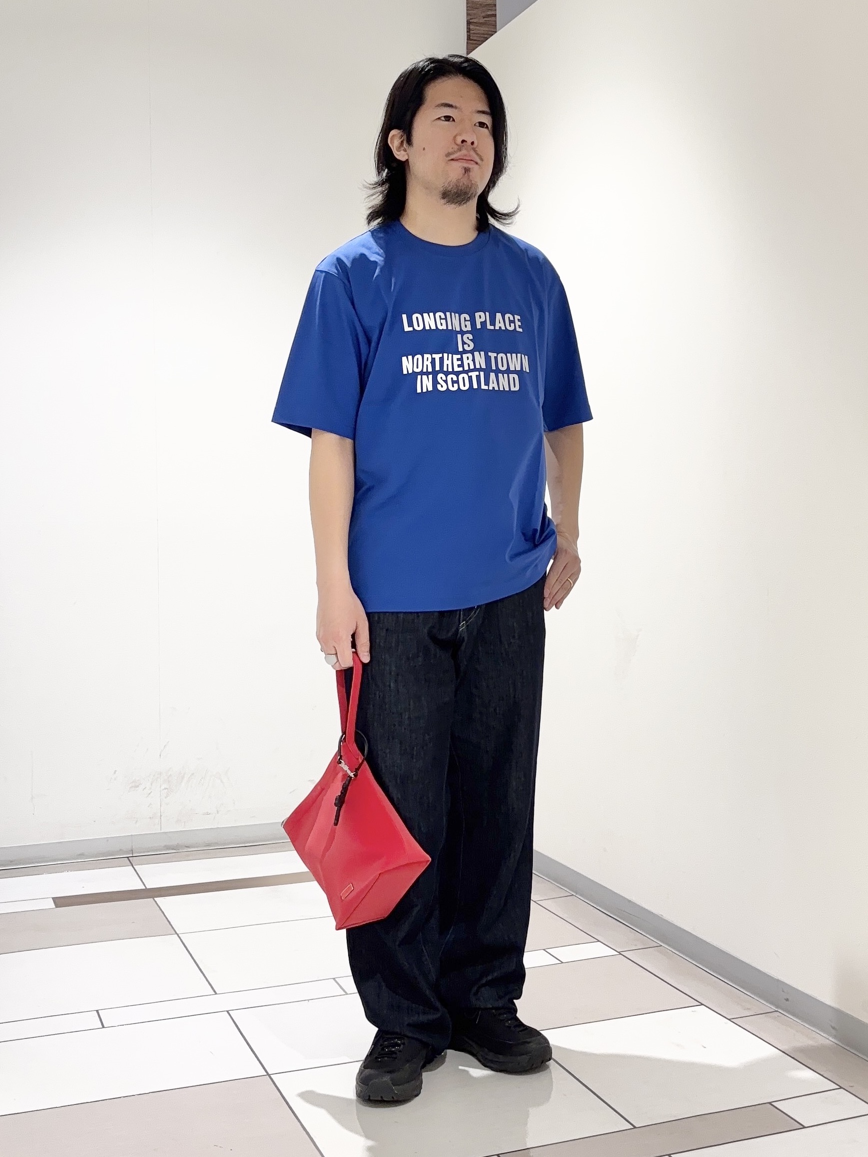 及川さんの「TAKEO KIKUCHI｜【BOWLER HAT LABEL】アイスクリアコットン バッククロスピストル 半袖Tシャツ」を使ったコーディネート