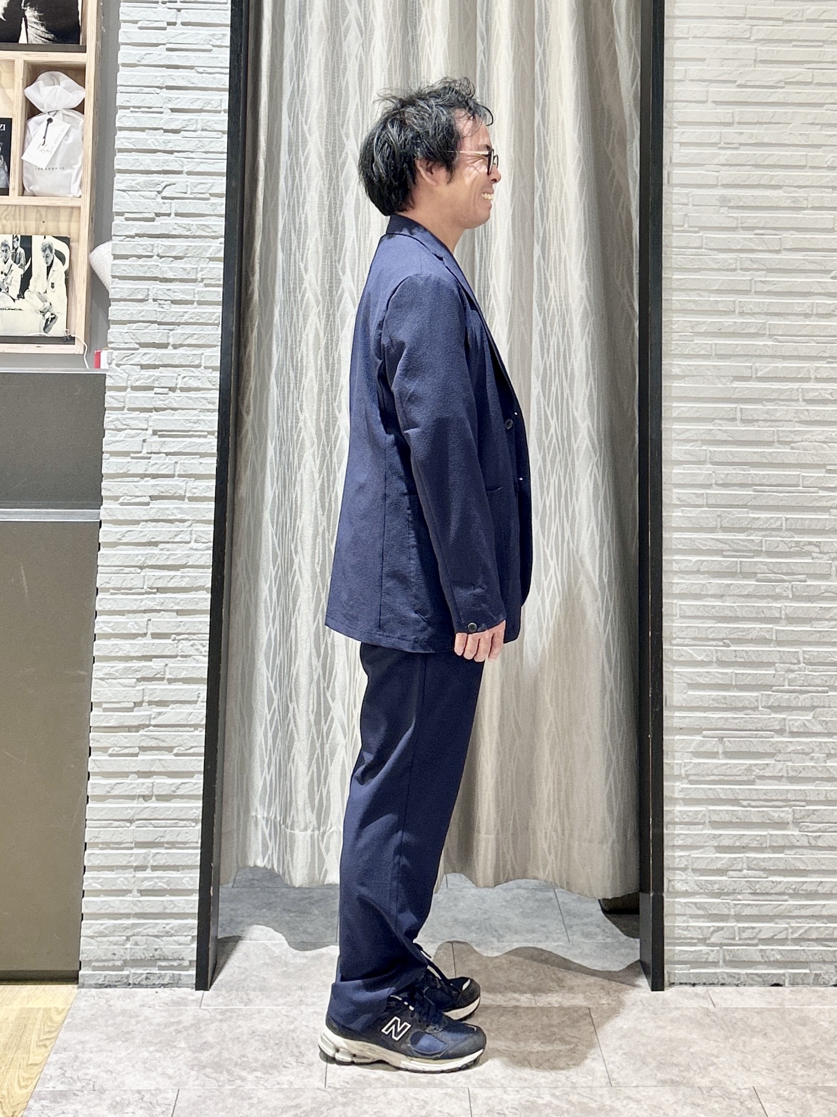 KENJI Iさんの「THE SHOP TK｜マイクロ シアサッカー ジャケット 洗濯機OK／セットアップ可」を使ったコーディネート