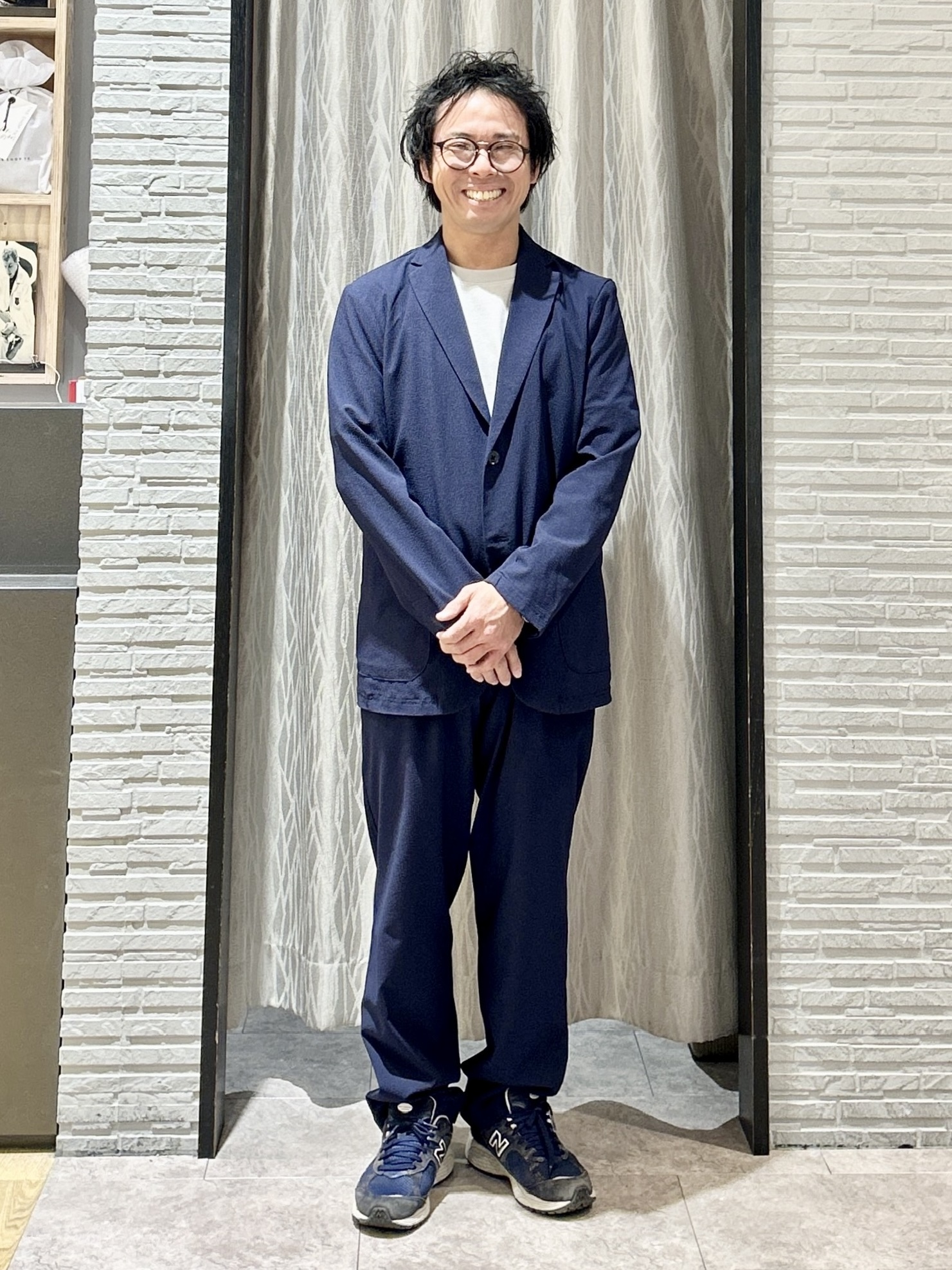 KENJI Iさんの「THE SHOP TK｜マイクロ シアサッカー ジャケット 洗濯機OK／セットアップ可」を使ったコーディネート