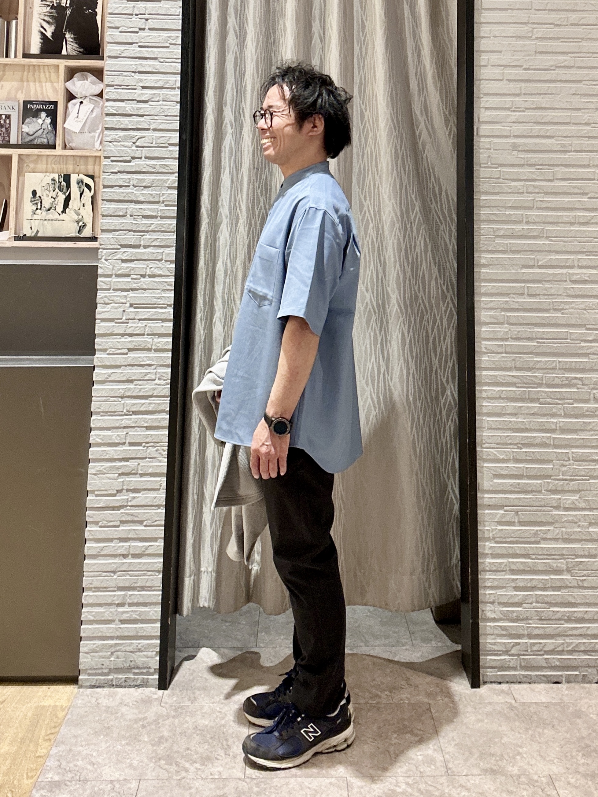 KENJI Iさんの「THE SHOP TK｜【2点セット】カーディガン＋半袖Tシャツ 洗濯機OK」を使ったコーディネート