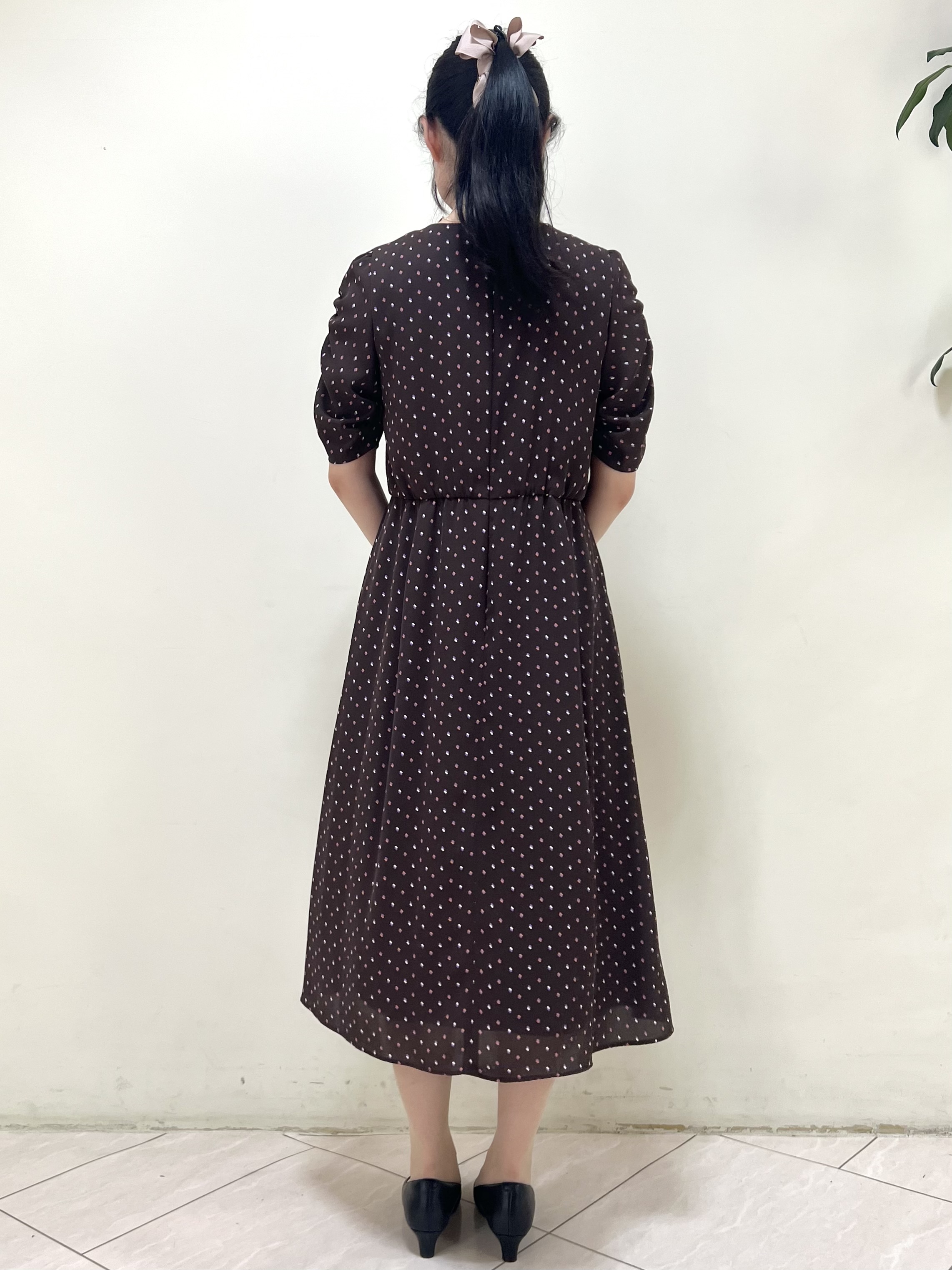 yanaさんの「Reflect｜小紋柄ジョーゼットワンピース」を使ったコーディネート
