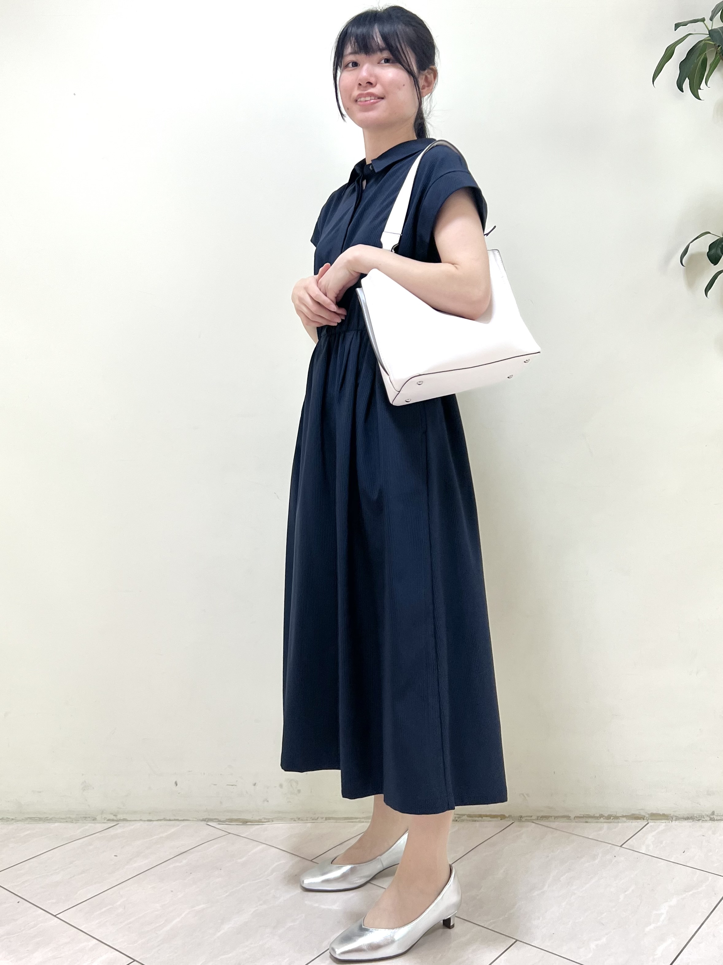 yanaさんの「Reflect｜フレンチスリーブシャツワンピース」を使ったコーディネート