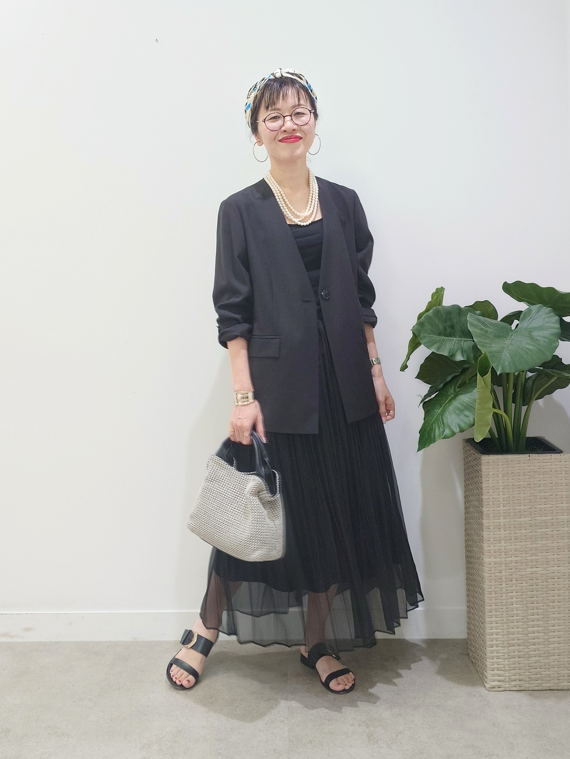 MUTSUKOさんの「UNTITLED｜【さらりと快適/セットアップ可/UV/接触冷感】スラブカラーレスジャケット」を使ったコーディネート