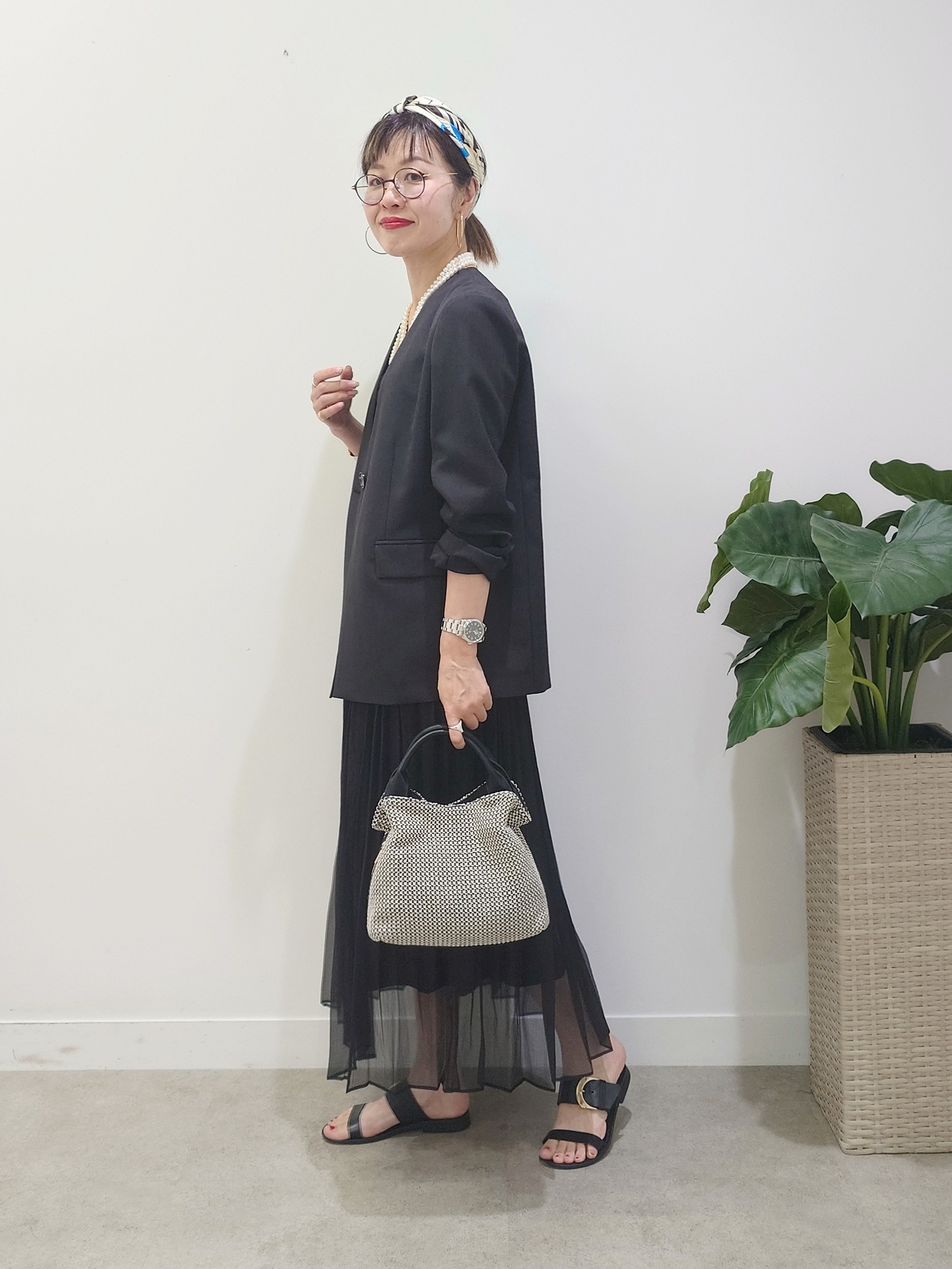 MUTSUKOさんの「UNTITLED｜【さらりと快適/セットアップ可/UV/接触冷感】スラブカラーレスジャケット」を使ったコーディネート