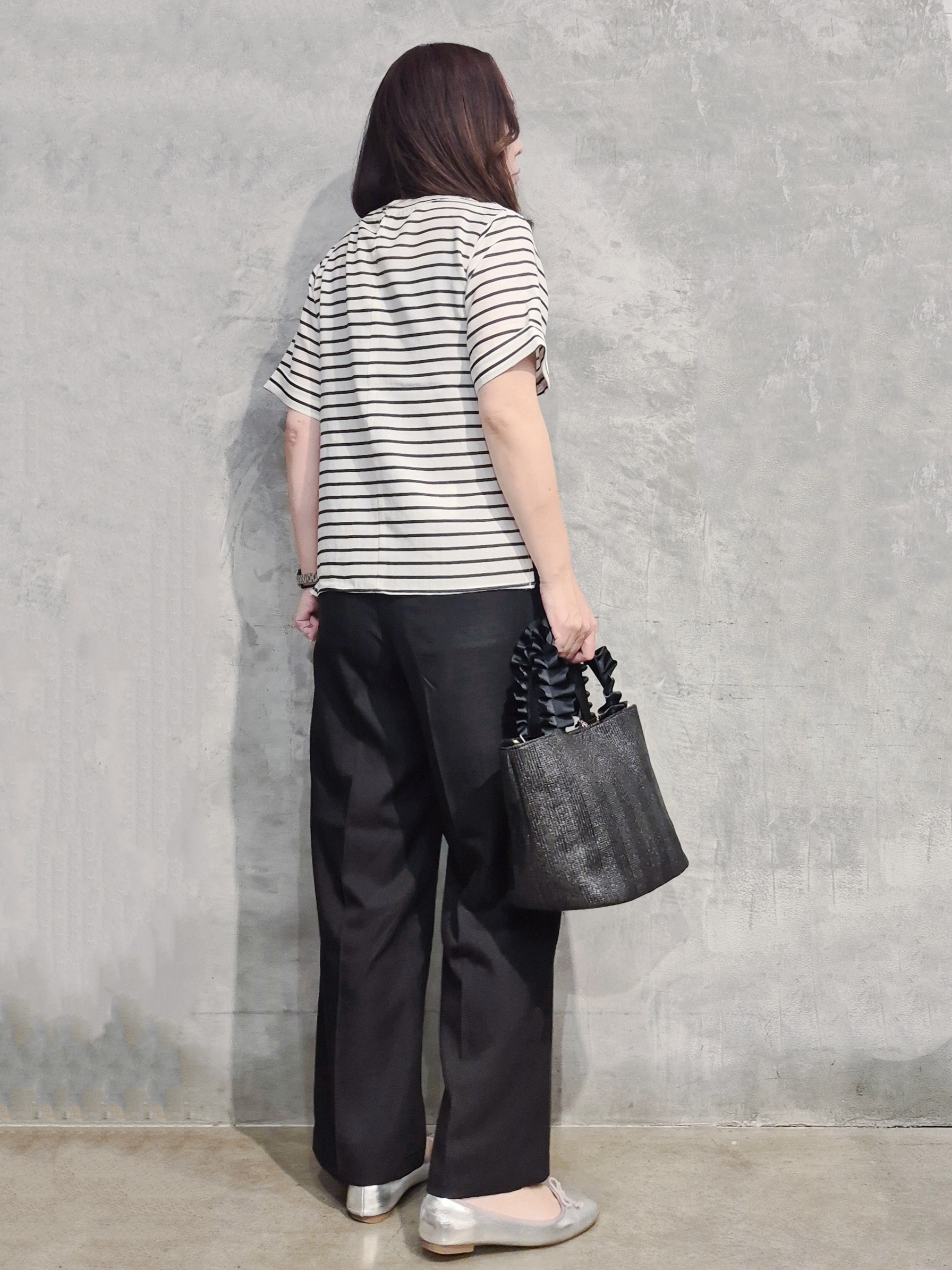 ひさえさんの「THE SHOP TK｜【M-XL/二の腕カバー】さらり麻調メッシュ5分袖ブラウス」を使ったコーディネート