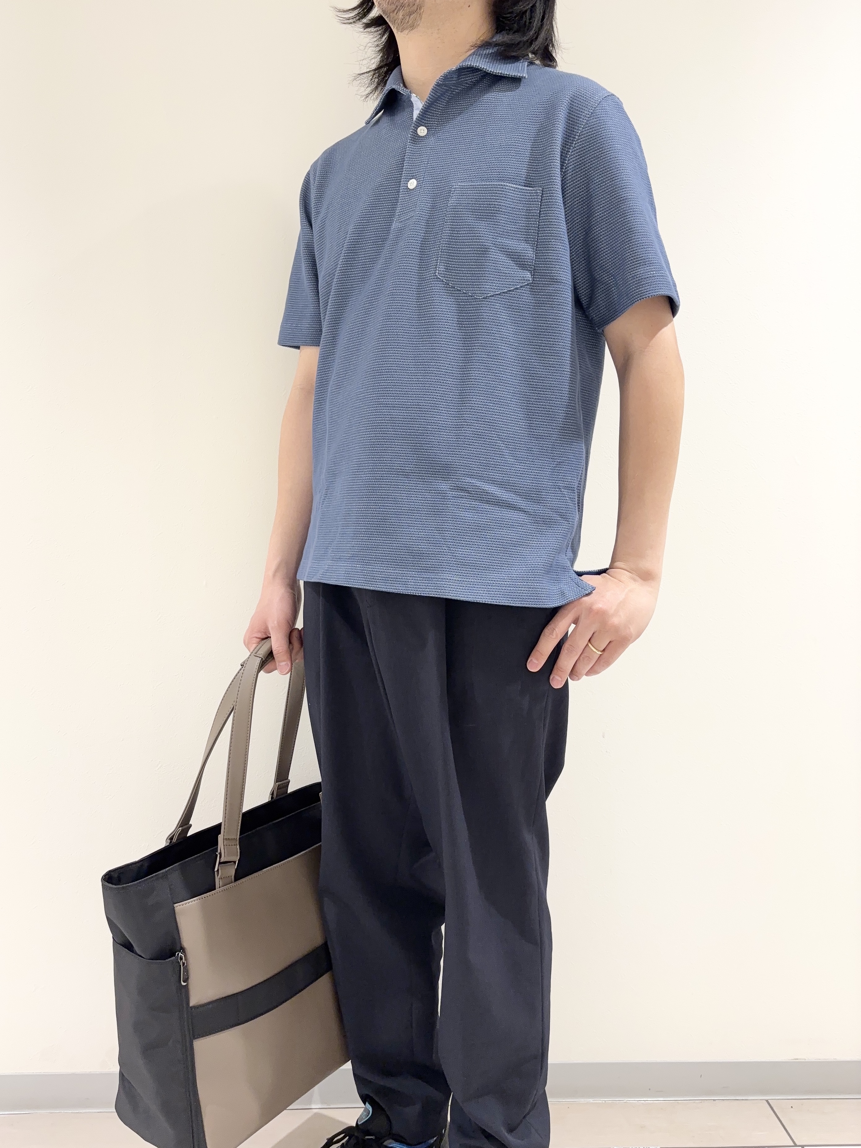 及川さんの「TAKEO KIKUCHI｜【抗菌防臭】ステイフレッシュ ポロシャツ」を使ったコーディネート