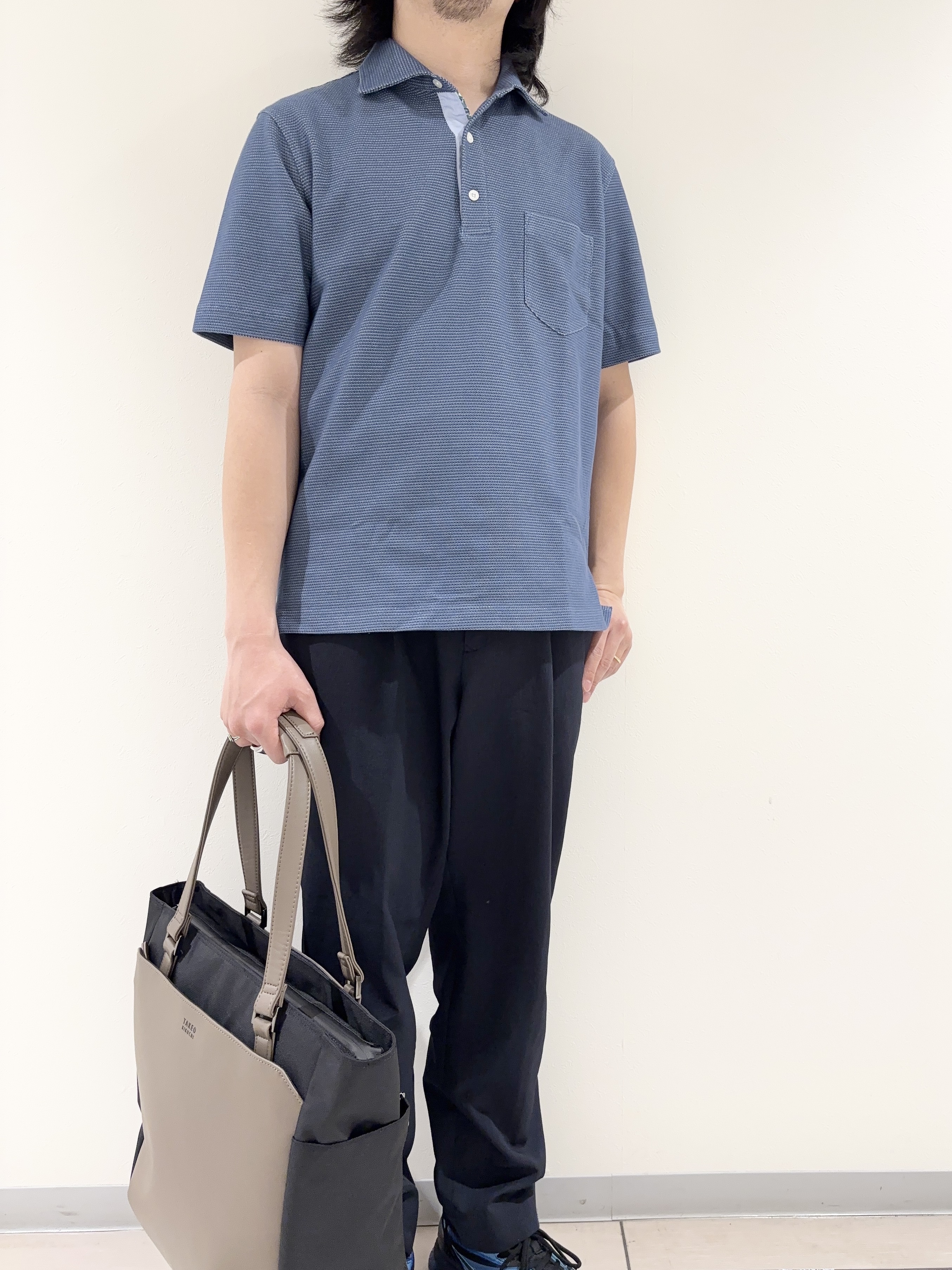 及川さんの「TAKEO KIKUCHI｜【抗菌防臭】ステイフレッシュ ポロシャツ」を使ったコーディネート