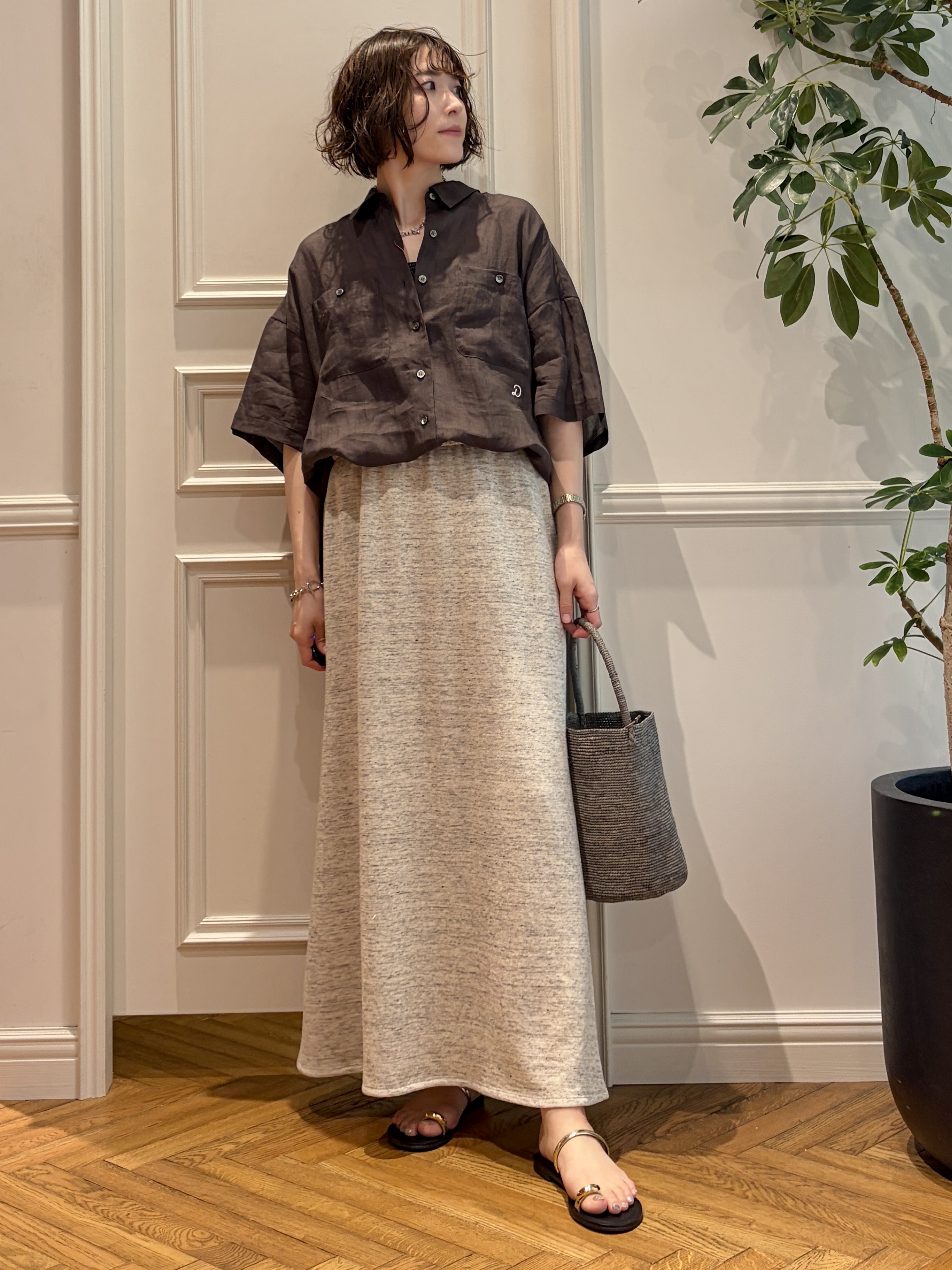 nakaoさんの「DRESSTERIOR｜MADE IN MADA（メイドインマダ）NAVIO バケツバッグ」を使ったコーディネート