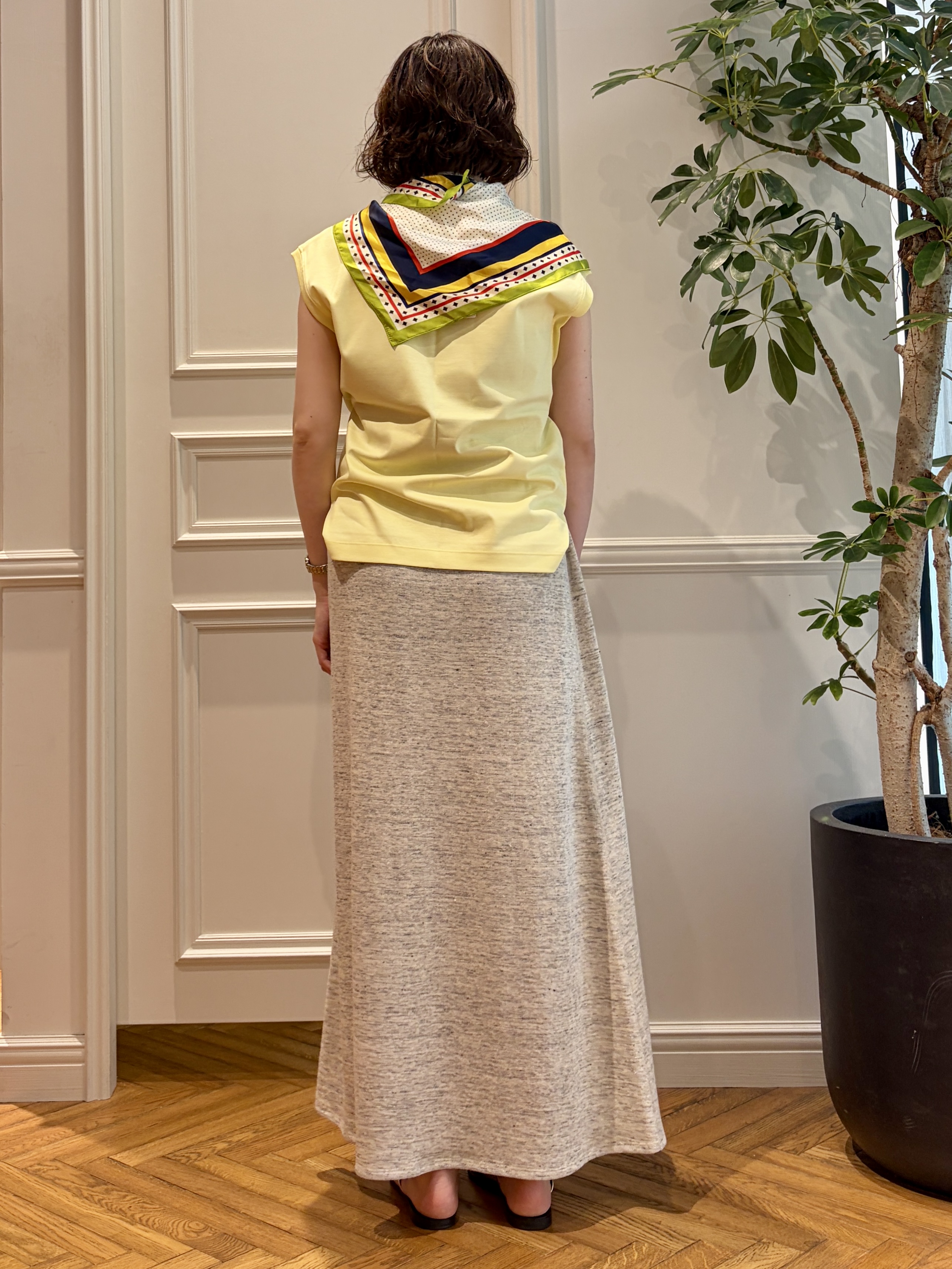 nakaoさんの「DRESSTERIOR｜MADE IN MADA（メイドインマダ）NAVIO バケツバッグ」を使ったコーディネート