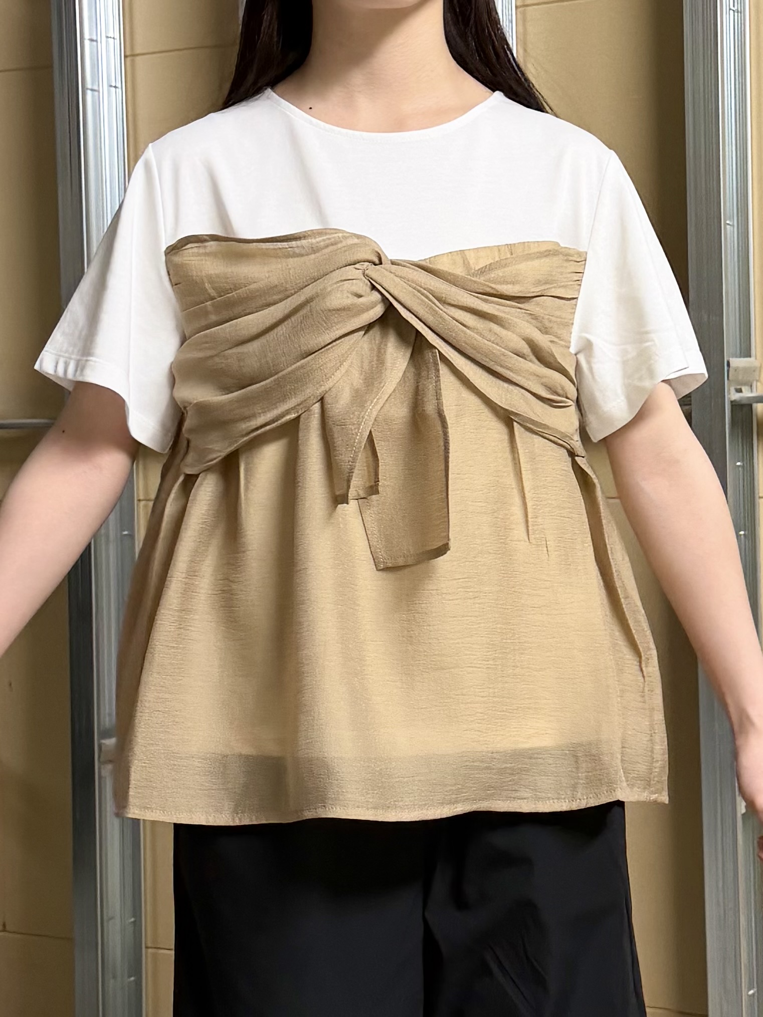 sahoさんの「THE SHOP TK｜【ひんやり／吸水速乾／UV】ビスチェ風 切り替えTシャツ」を使ったコーディネート