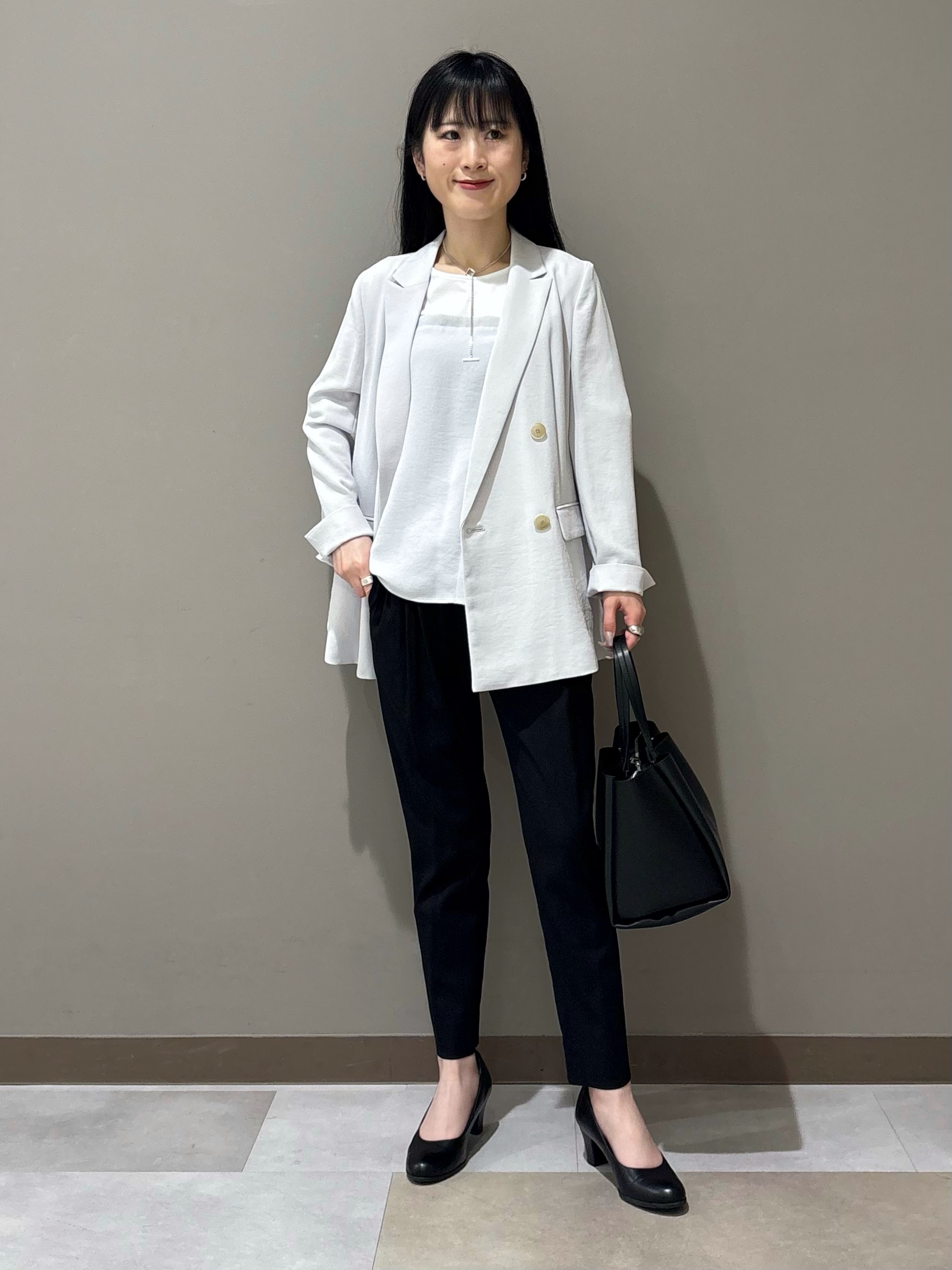 KEIKOさんの「INDIVI｜【着る日傘／SETUP可能】ビスチェレイヤード風トップス」を使ったコーディネート