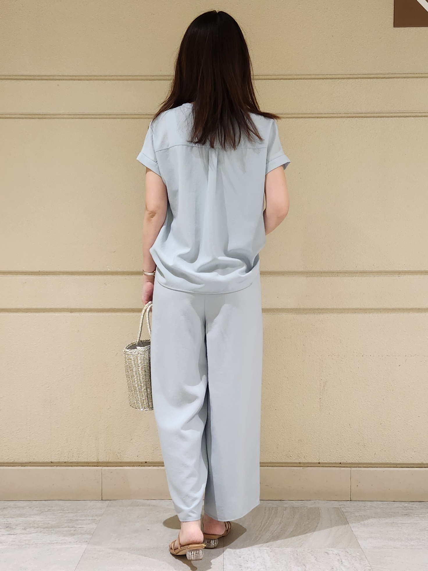 yukaさんの「COUP DE CHANCE｜【手洗い可／セットアップ可】キーネックブラウス」を使ったコーディネート