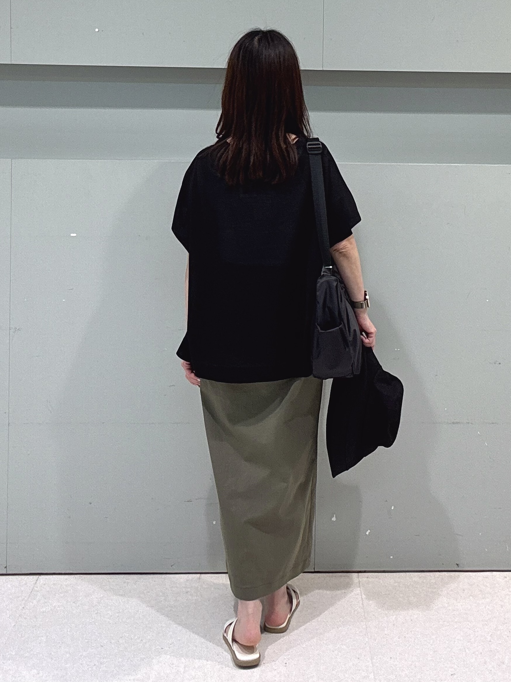 makiさんの「UNTITLED｜【アンサンブル可/洗える】シアーレーヨンニット」を使ったコーディネート