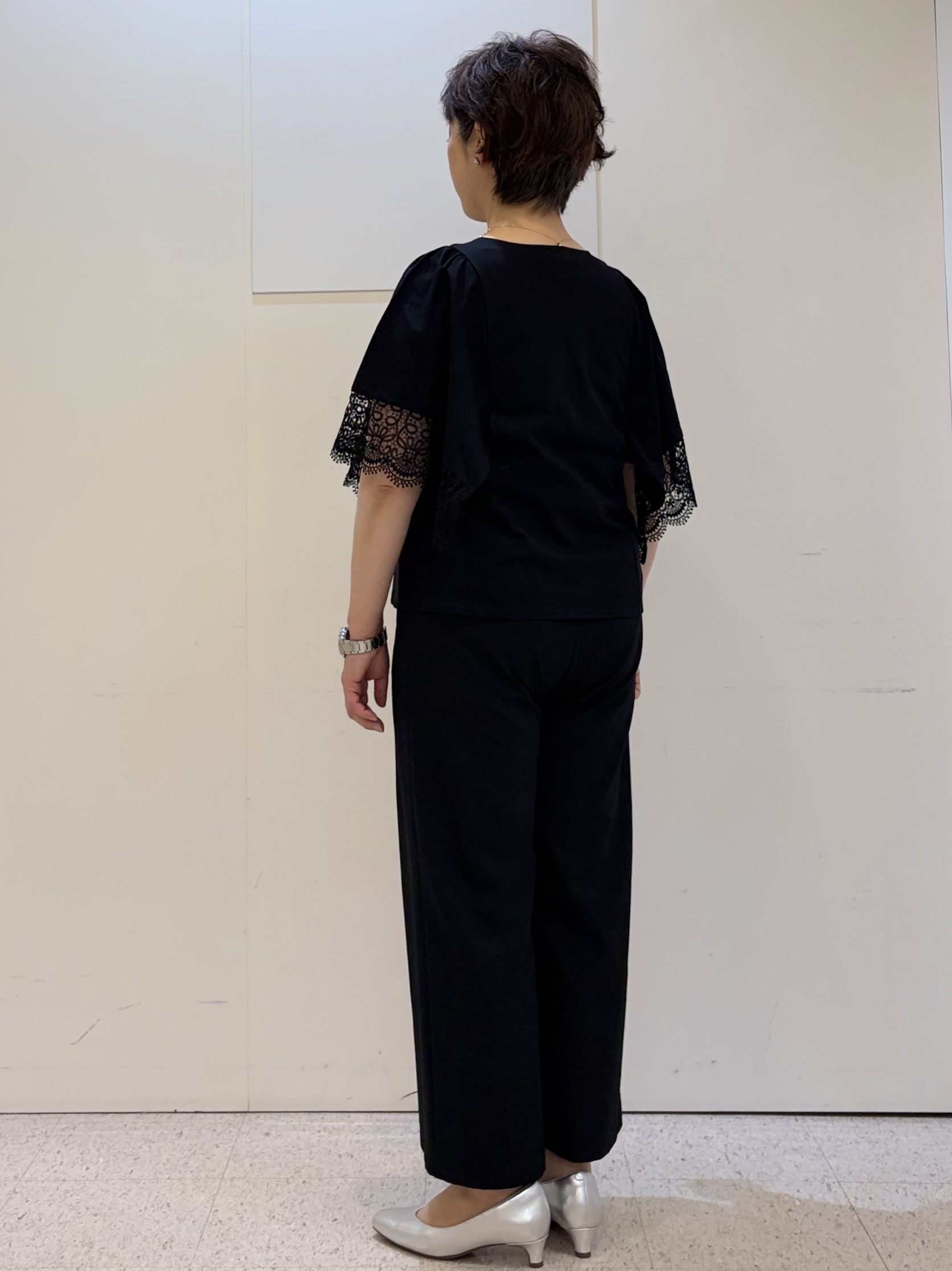 ヤスコさんの「Reflect｜【UVカット／接触冷感】レーススリーブジャージカットソー」を使ったコーディネート