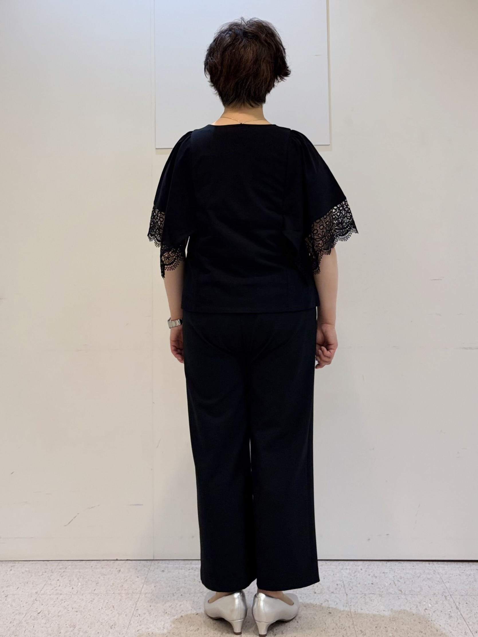 ヤスコさんの「Reflect｜【UVカット／接触冷感】レーススリーブジャージカットソー」を使ったコーディネート