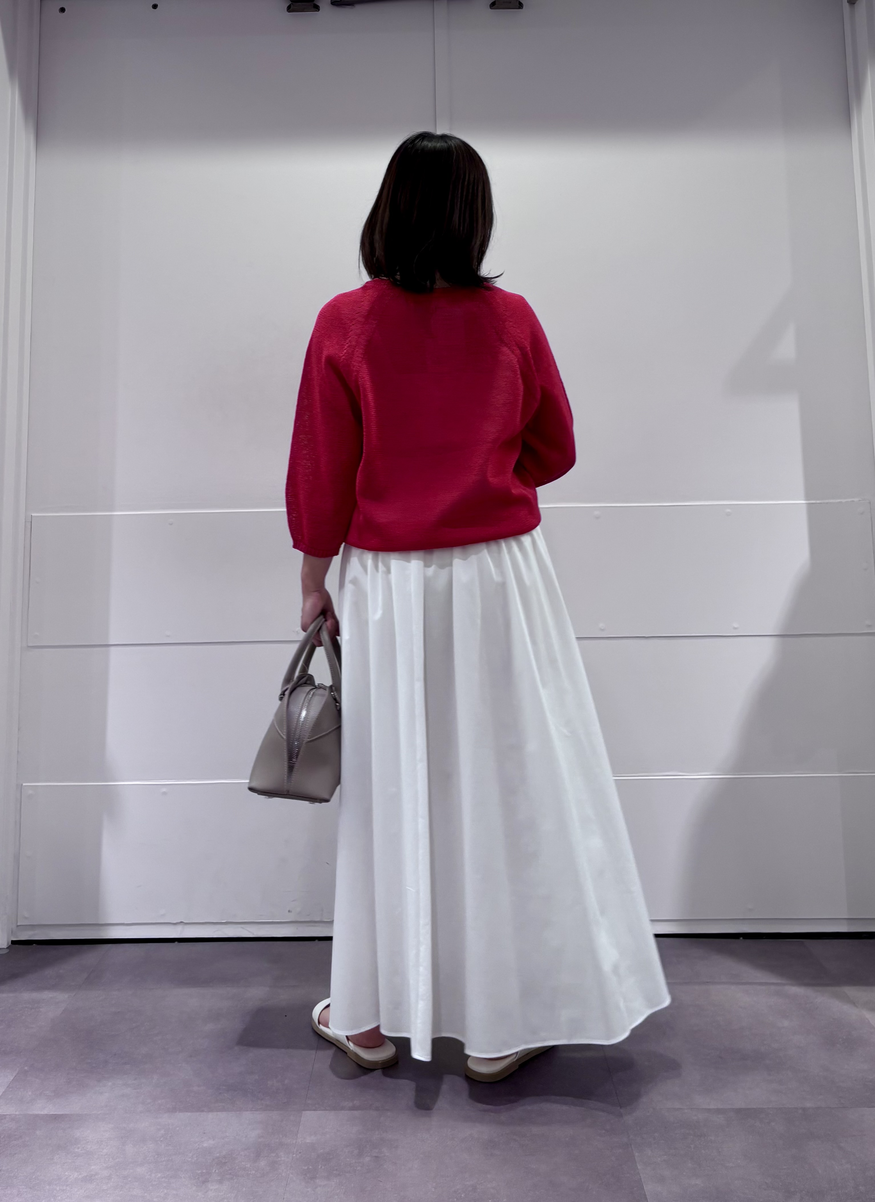 TOKOさんの「UNTITLED｜【洗える/ゆったり】クルーネックドライニット」を使ったコーディネート