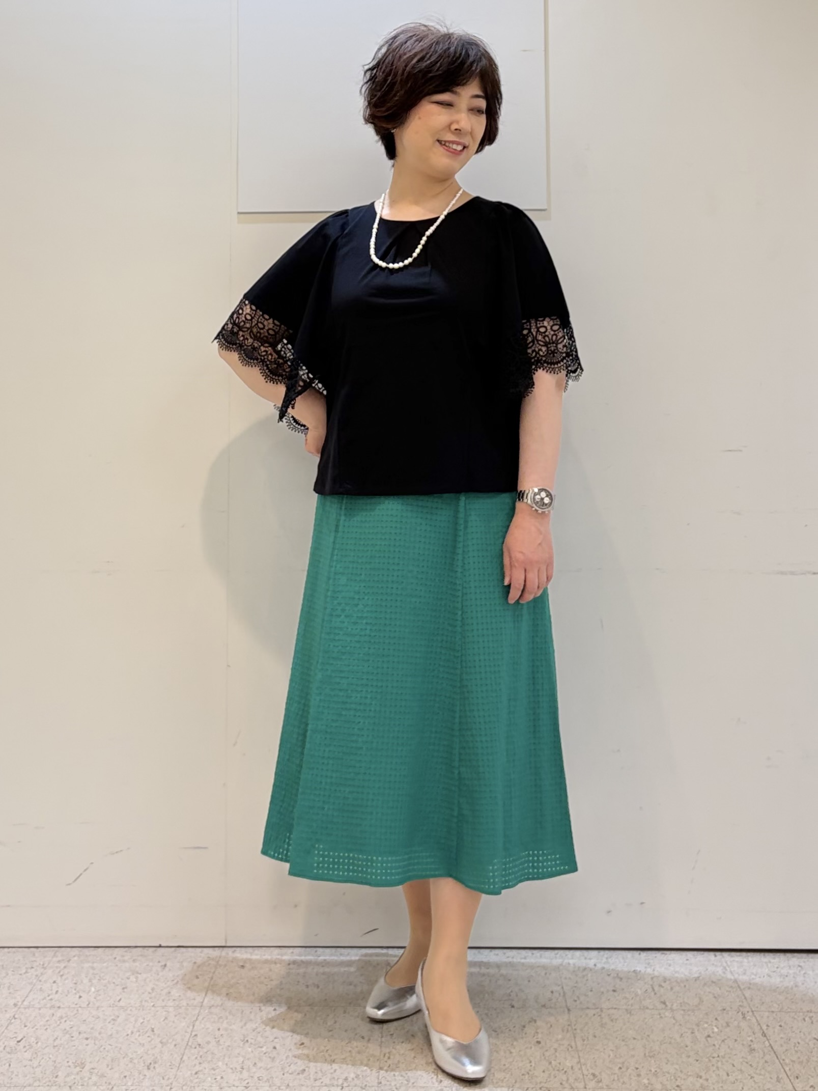 ヤスコさんの「Reflect｜【UVカット／接触冷感】レーススリーブジャージカットソー」を使ったコーディネート