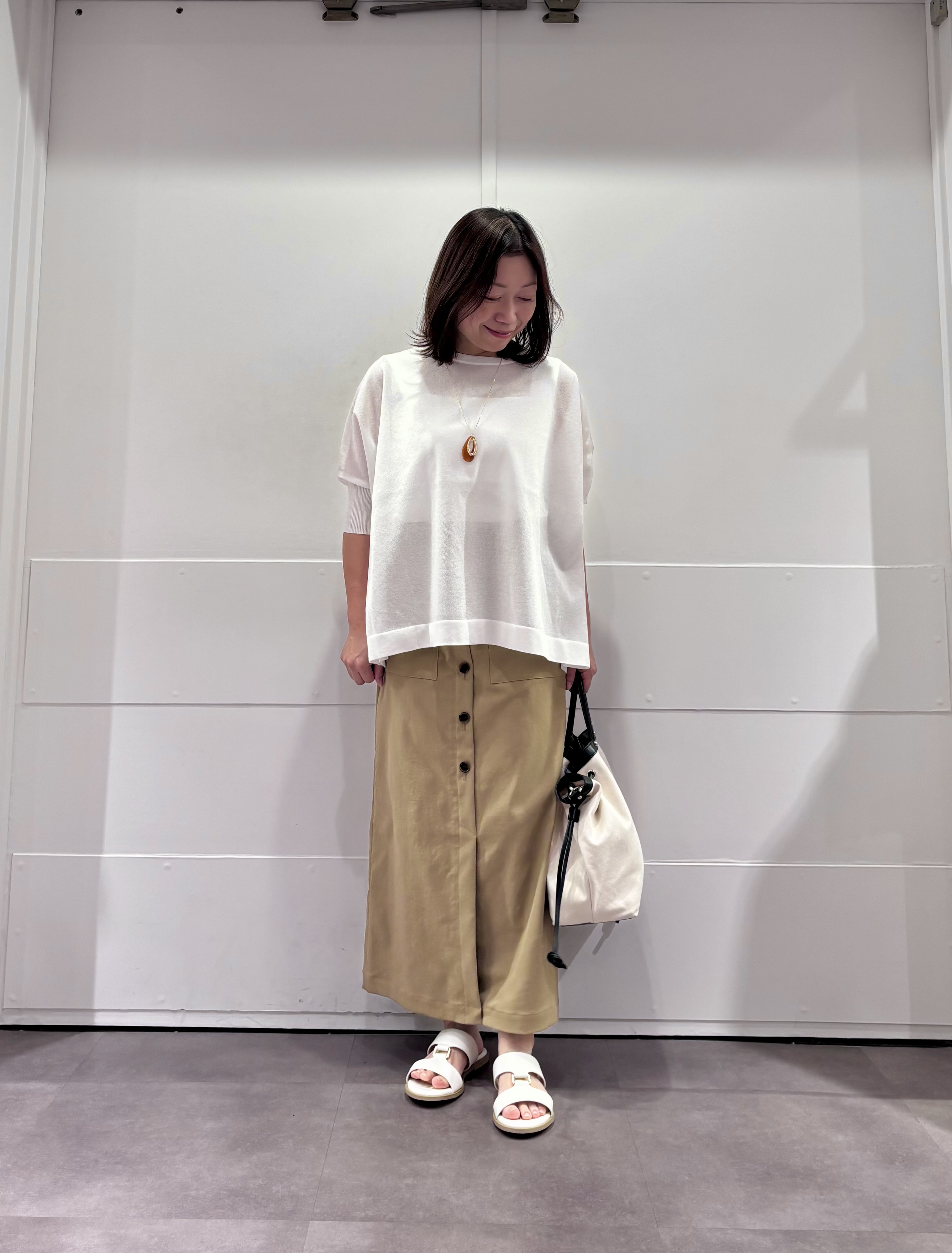 TOKOさんの「UNTITLED｜【アンサンブル可/洗える】シアーレーヨンニット」を使ったコーディネート