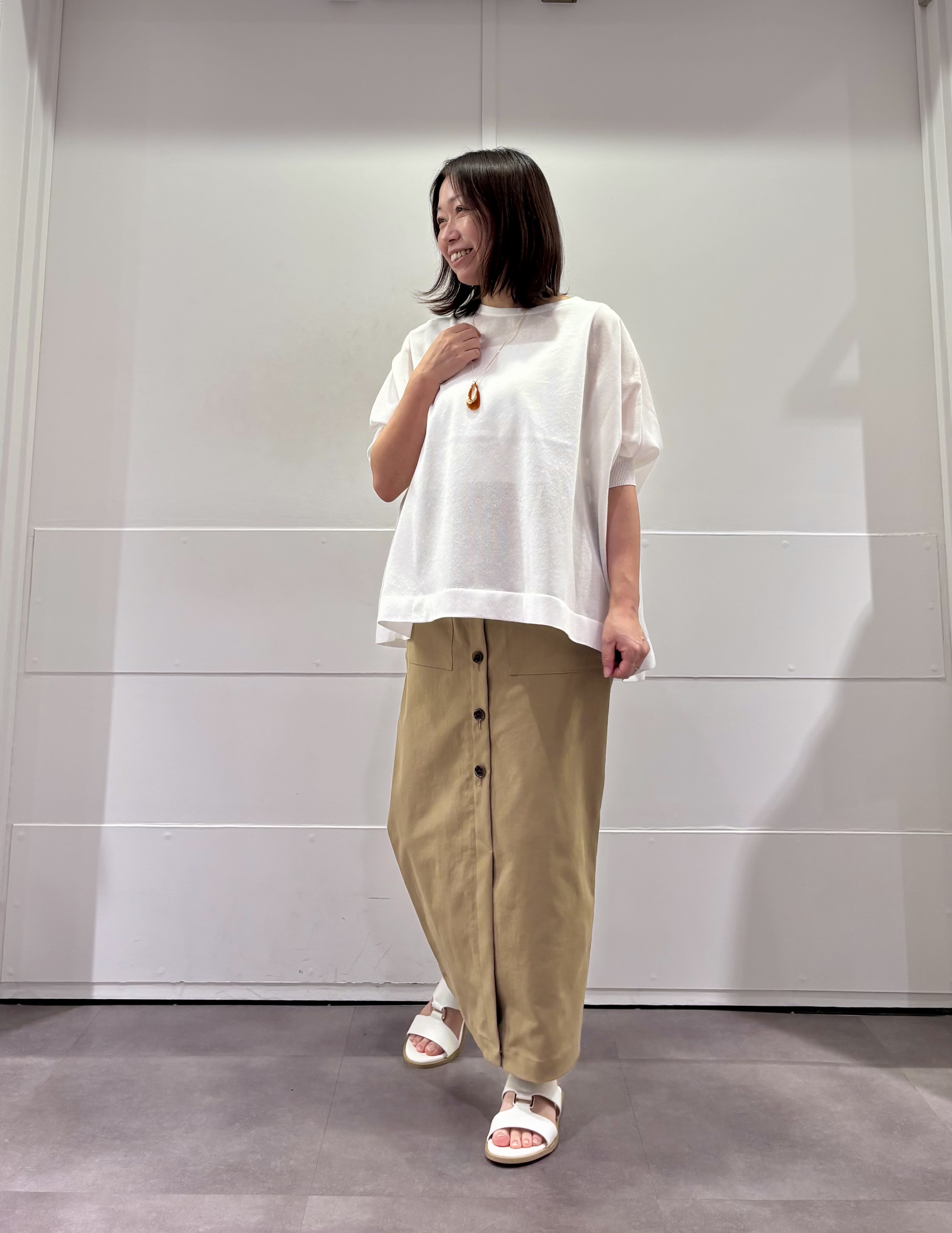 TOKOさんの「UNTITLED｜【アンサンブル可/洗える】シアーレーヨンニット」を使ったコーディネート