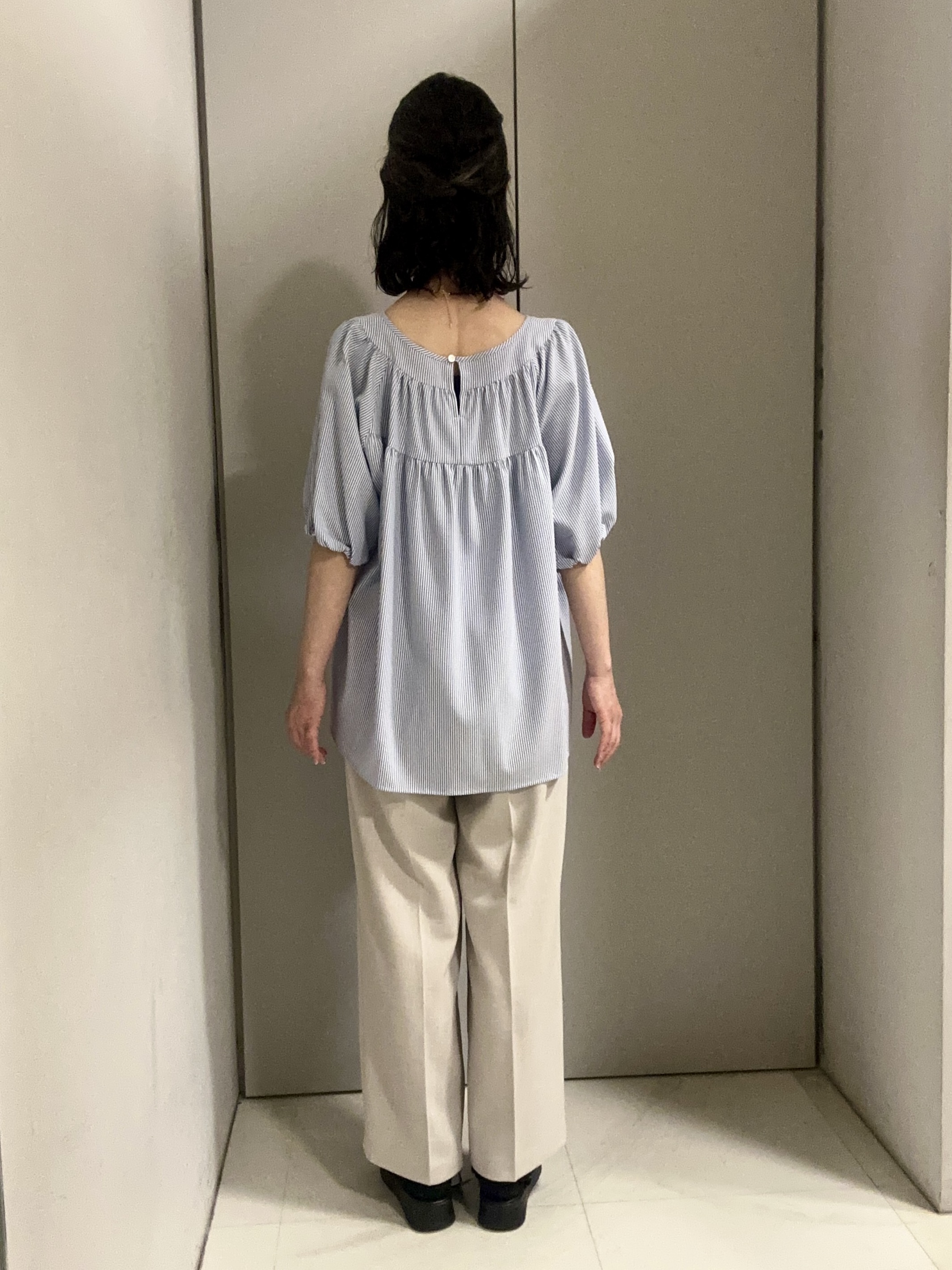 Kouさんの「Reflect｜ギャザーデザインブラウス」を使ったコーディネート