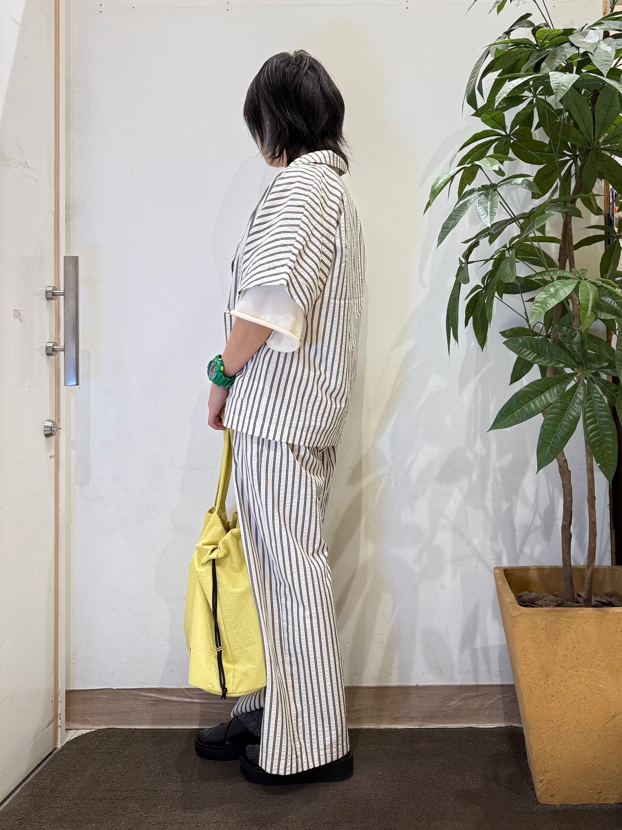 misakiさんの「SHOO･LA･RUE｜【ひんやり/吸水速乾/セットアップ可】羽織るだけで主役になる サッカーストライプシャツジャケット」を使ったコーディネート