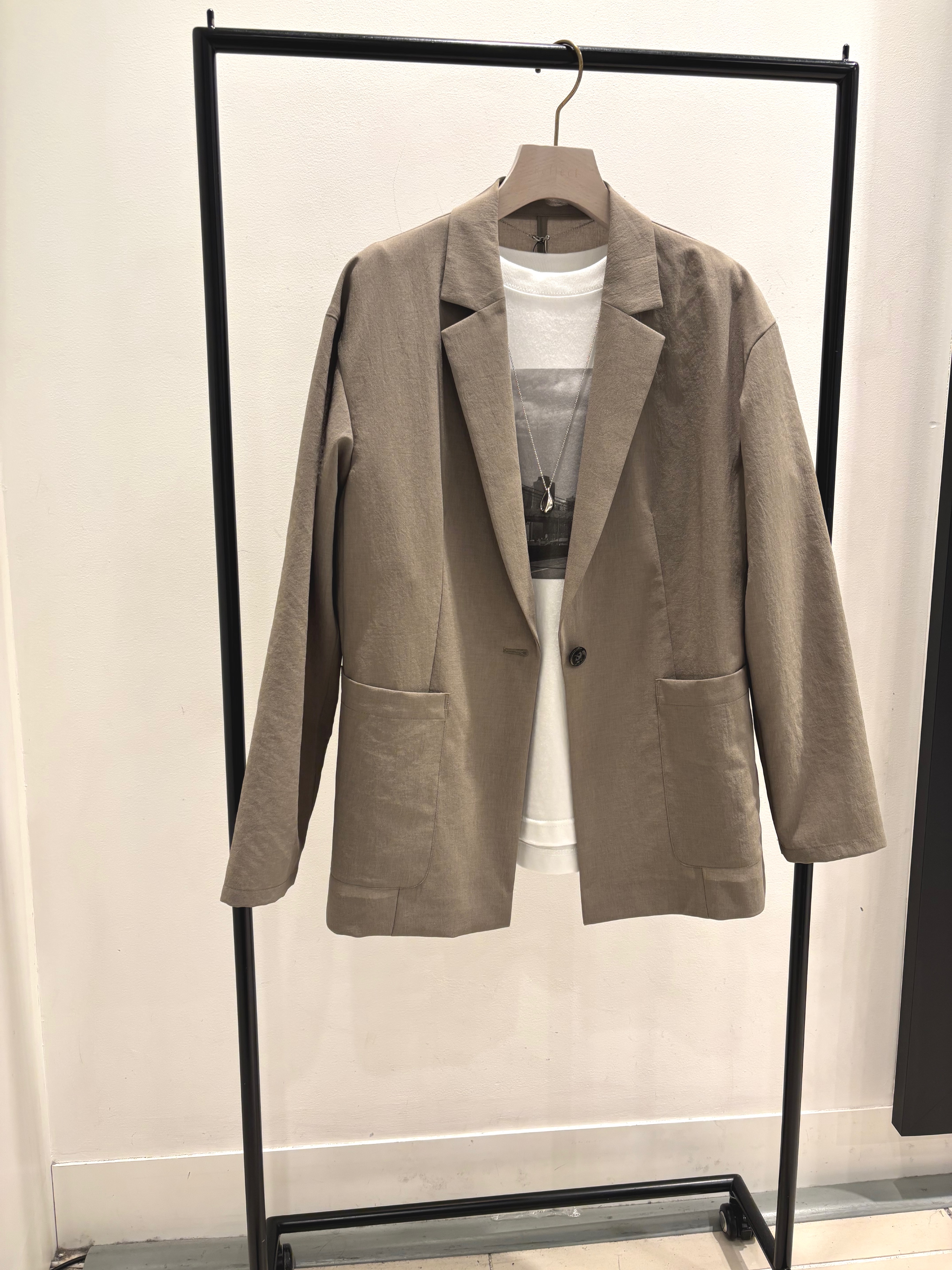 sawaさんの「COUP DE CHANCE｜【SS-4Lサイズ／接触冷感／シワになりにくい】リラクシーテーラードジャケット」を使ったコーディネート