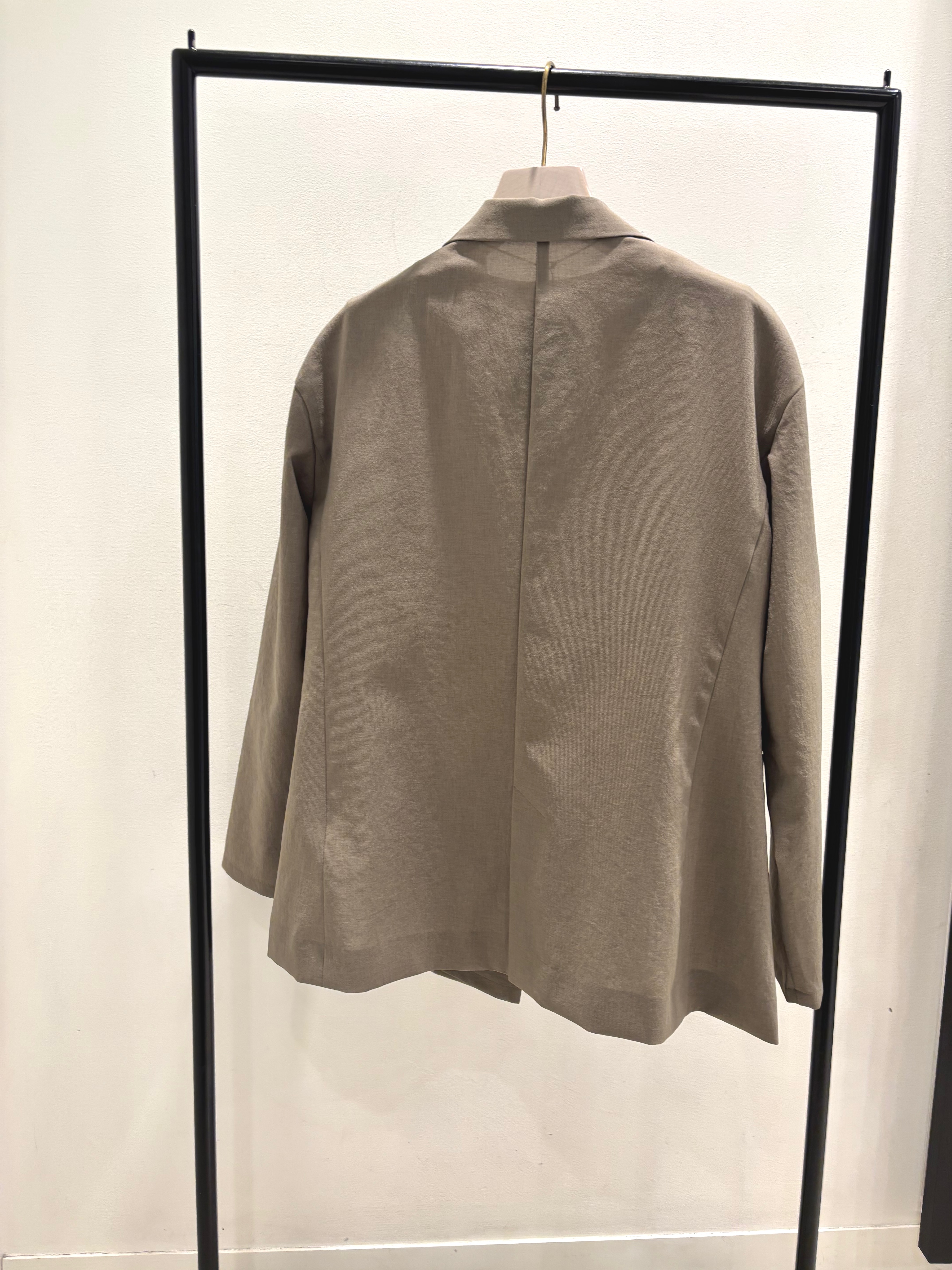 sawaさんの「COUP DE CHANCE｜【SS-4Lサイズ／接触冷感／シワになりにくい】リラクシーテーラードジャケット」を使ったコーディネート