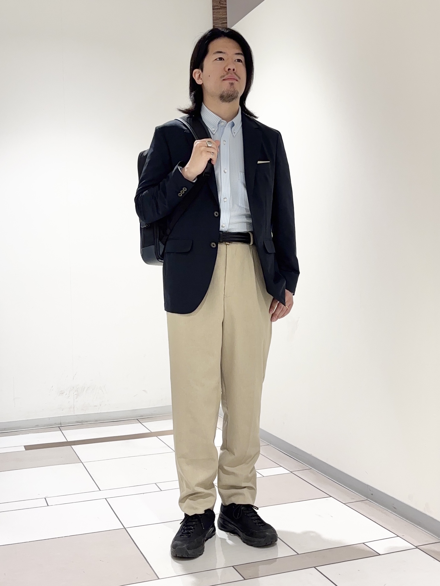 及川さんの「TAKEO KIKUCHI｜【抗菌防臭】COOL DOTS（R）ドビープリント ジャケット」を使ったコーディネート