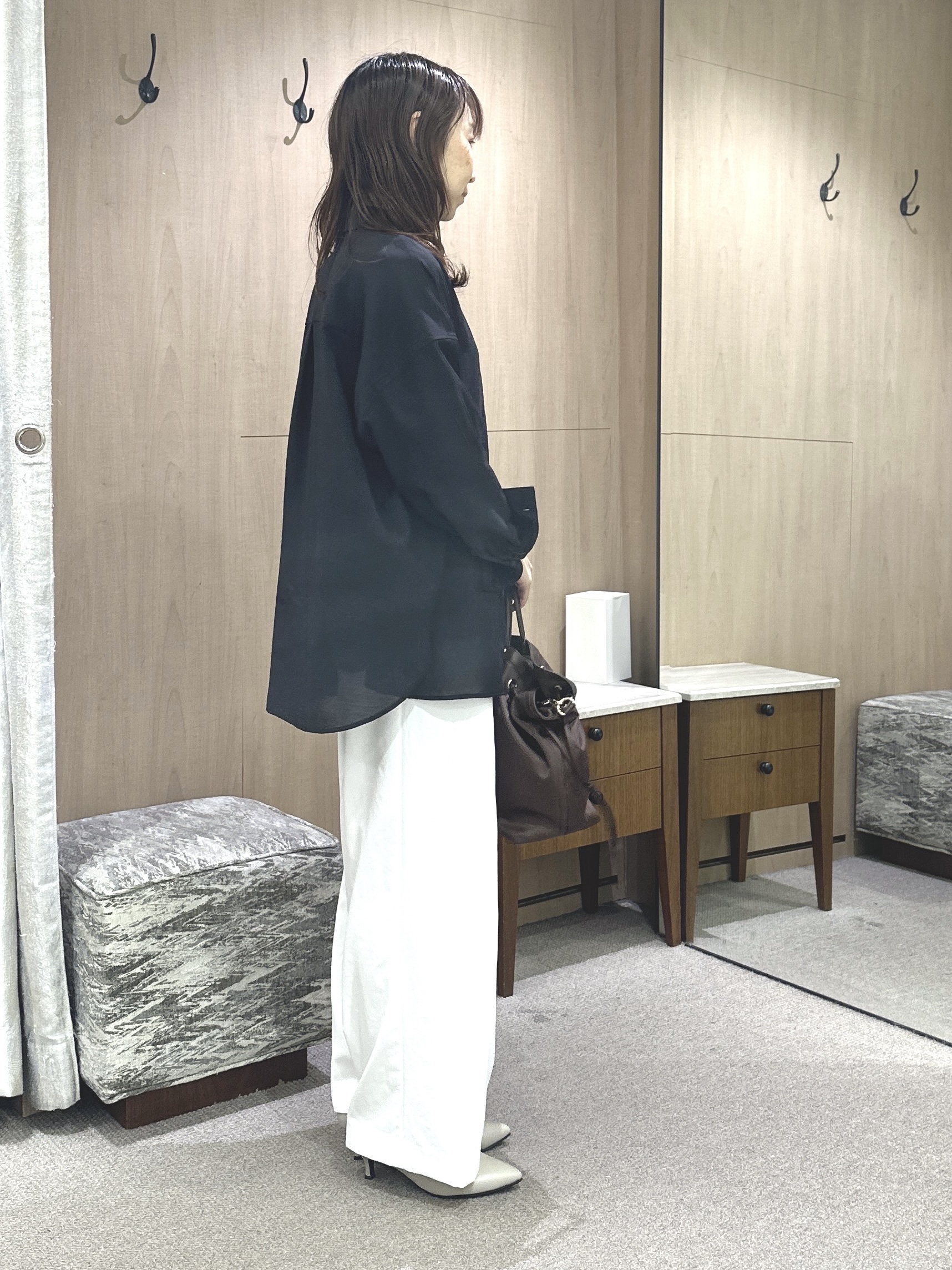 Miwaさんの「UNTITLED｜【2WAY/マシンウォッシャブル】カシュクールデザインシャツ」を使ったコーディネート