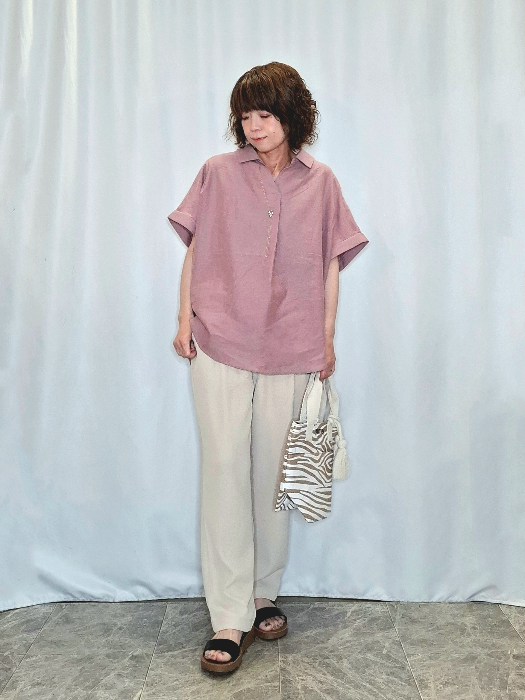 ぬーさんの「SHOO･LA･RUE｜【ひんやり/UV】インせず着られる フレンチリネンスキッパーシャツ」を使ったコーディネート