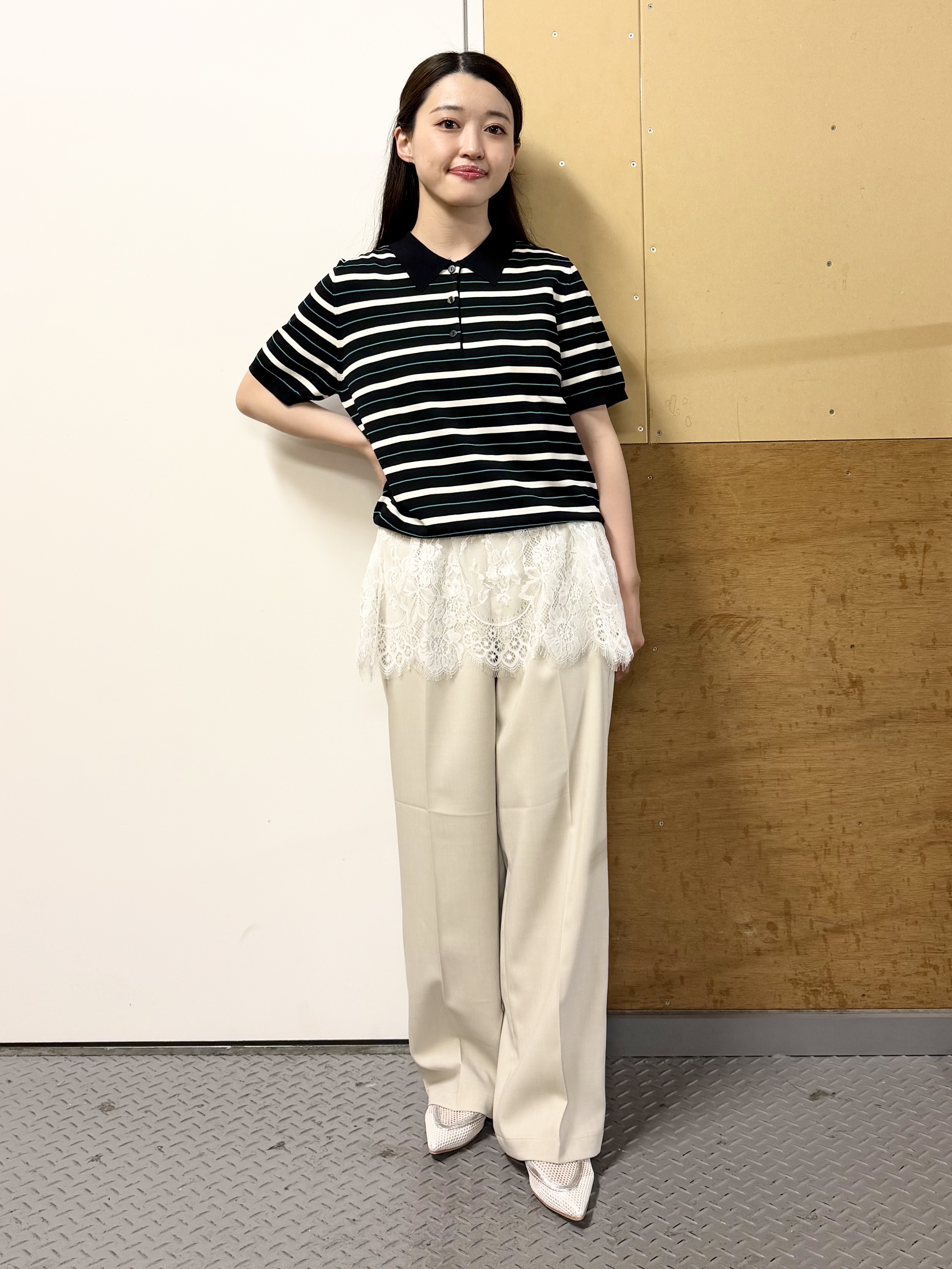sahoさんの「THE SHOP TK｜【ひんやり/アンチピリング/UV】1枚で主役になる ボーダーポロニット」を使ったコーディネート