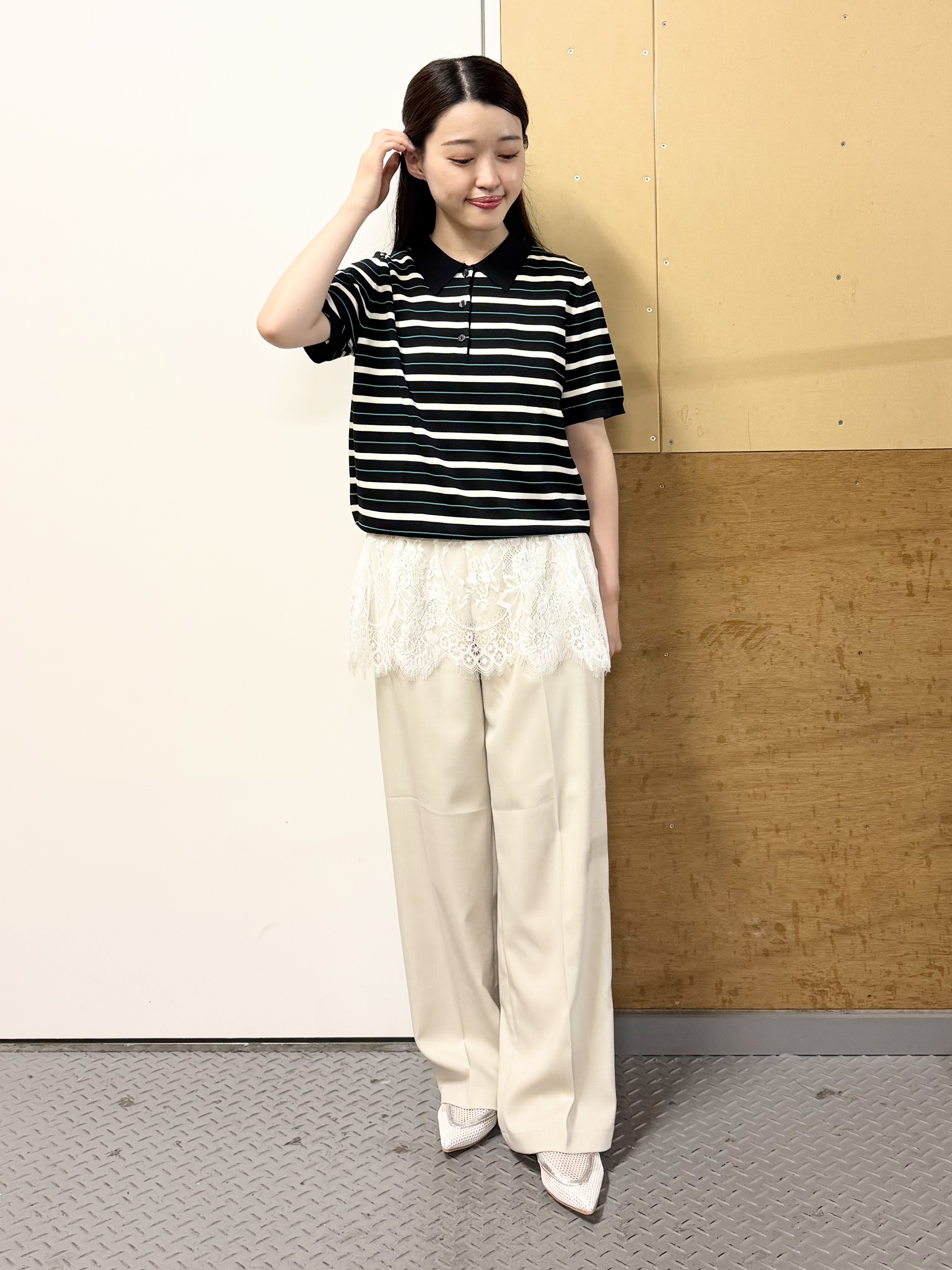 sahoさんの「THE SHOP TK｜【ひんやり/アンチピリング/UV】1枚で主役になる ボーダーポロニット」を使ったコーディネート