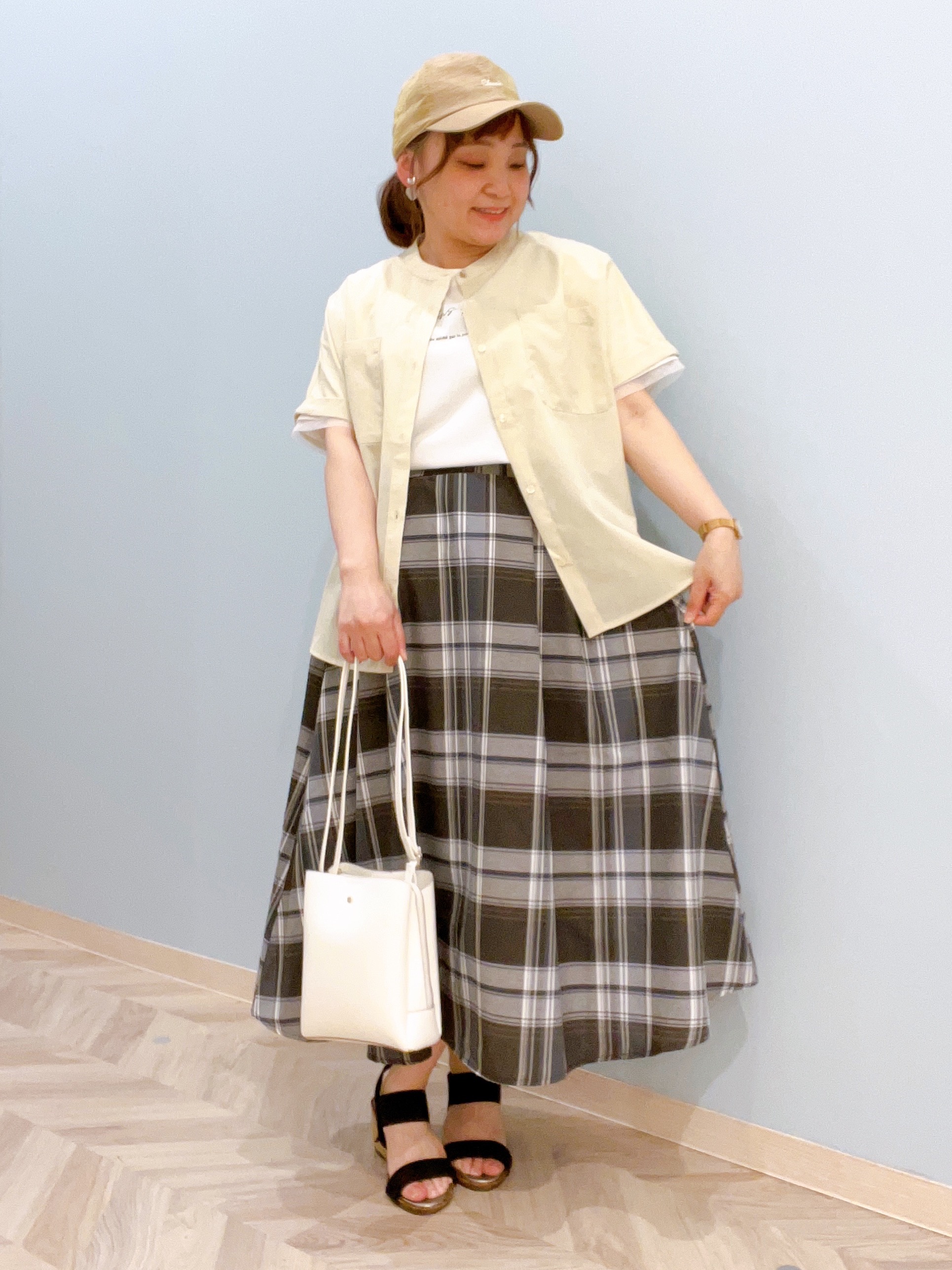 SHOO・LA・RUE kita