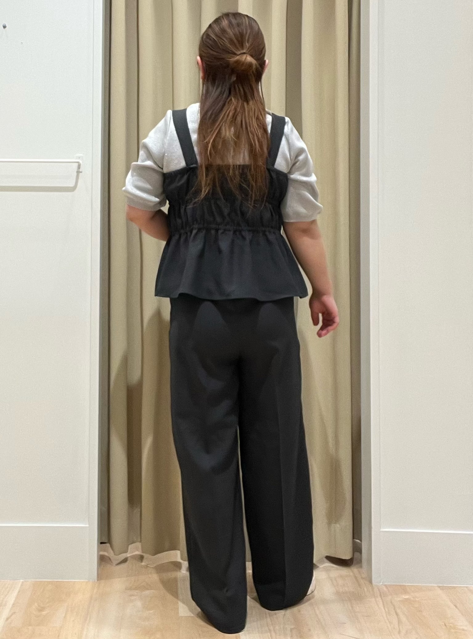 たまさんの「grove｜【シリーズ累計36万枚/UVカット・ひんやり・洗濯機OK】やわらかドライタッチ 五分袖クルーネックニ」を使ったコーディネート