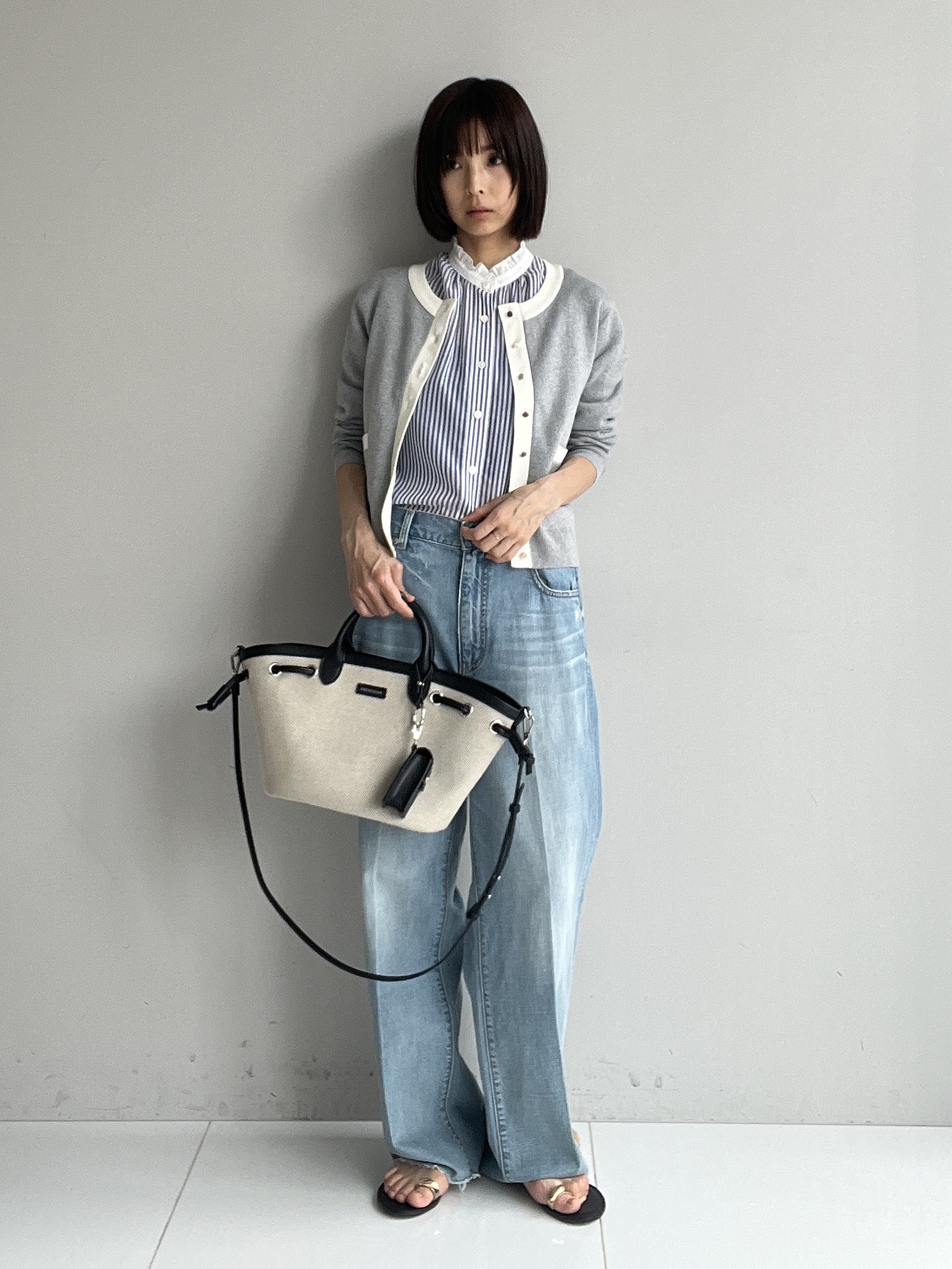 misaさんの「DRESSTERIOR｜【otonaMUSE5月号掲載/ウォッシャブル】ロンドンストライプクレリックブラウス」を使ったコーディネート