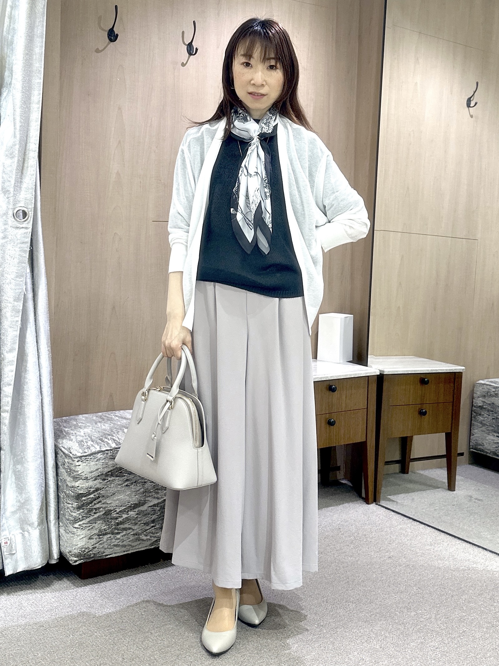 Miwaさんの「UNTITLED｜【日除け・冷房対策に】コットンリネンカーディガン」を使ったコーディネート