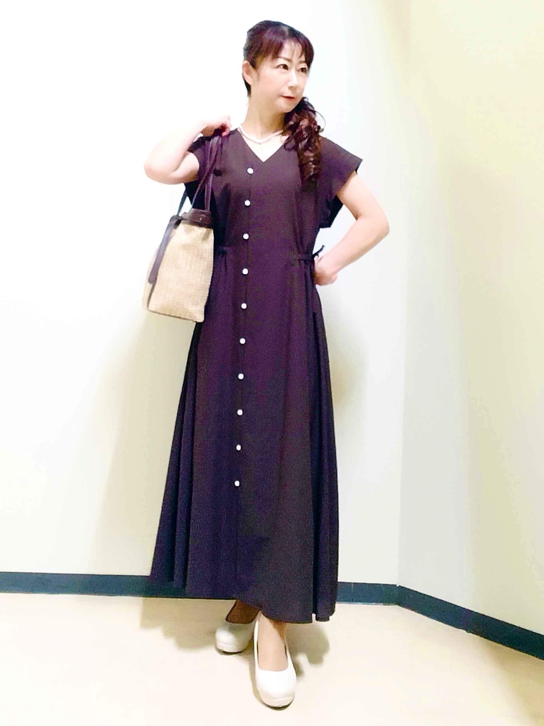 花さんの「Reflect｜【通気性あり／涼しい／マシンウォッシャブル】フロントボタンワンピース」を使ったコーディネート