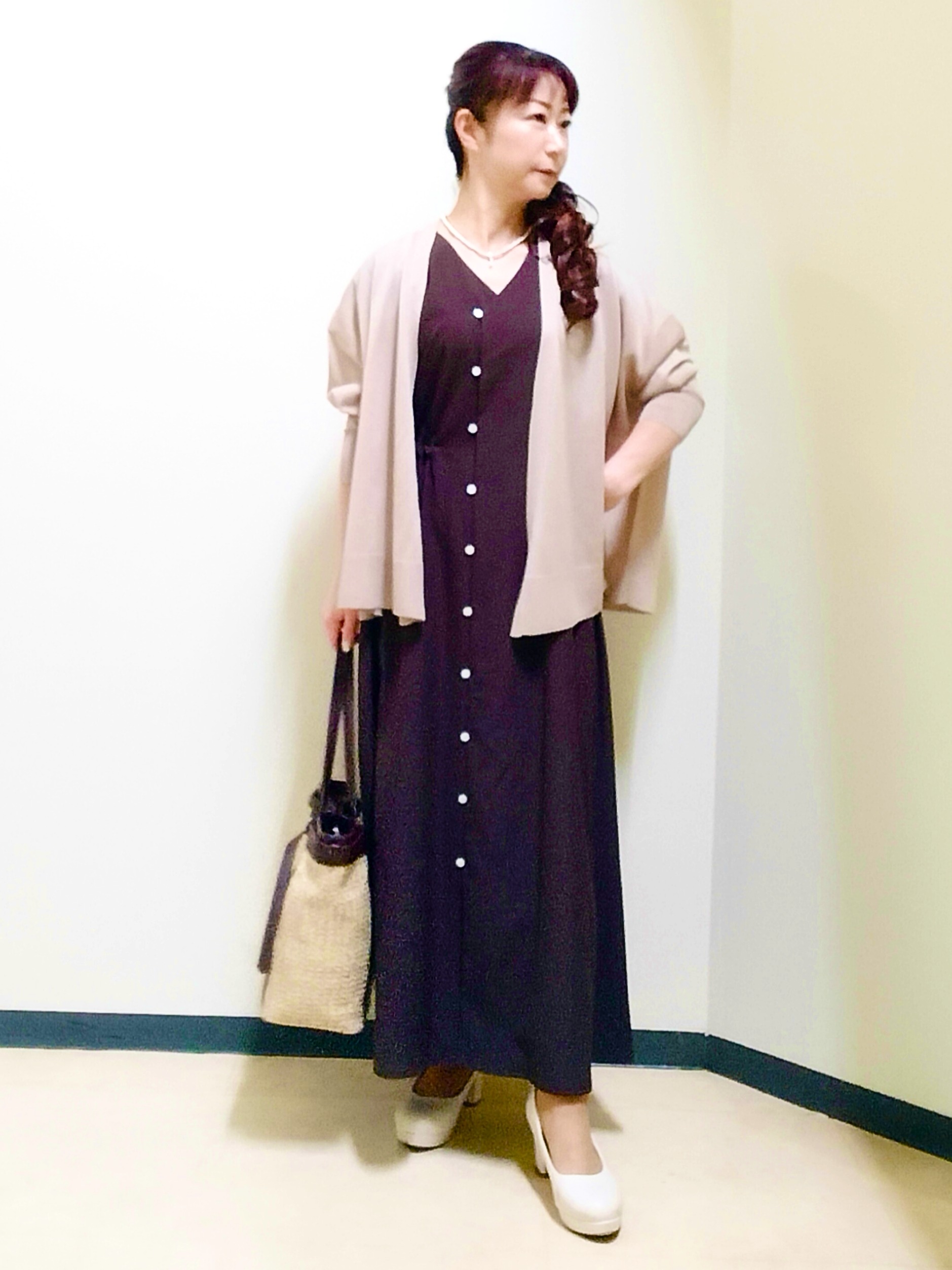 花さんの「Reflect｜【通気性あり／涼しい／マシンウォッシャブル】フロントボタンワンピース」を使ったコーディネート