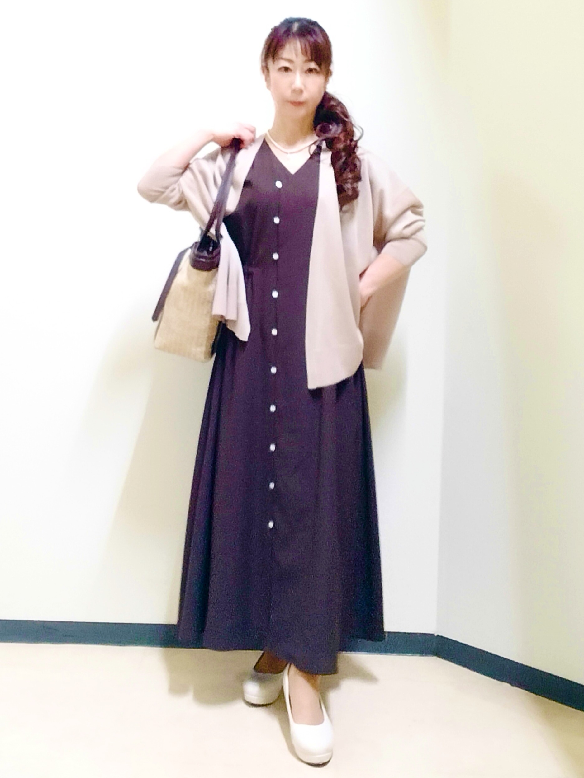花さんの「Reflect｜【通気性あり／涼しい／マシンウォッシャブル】フロントボタンワンピース」を使ったコーディネート