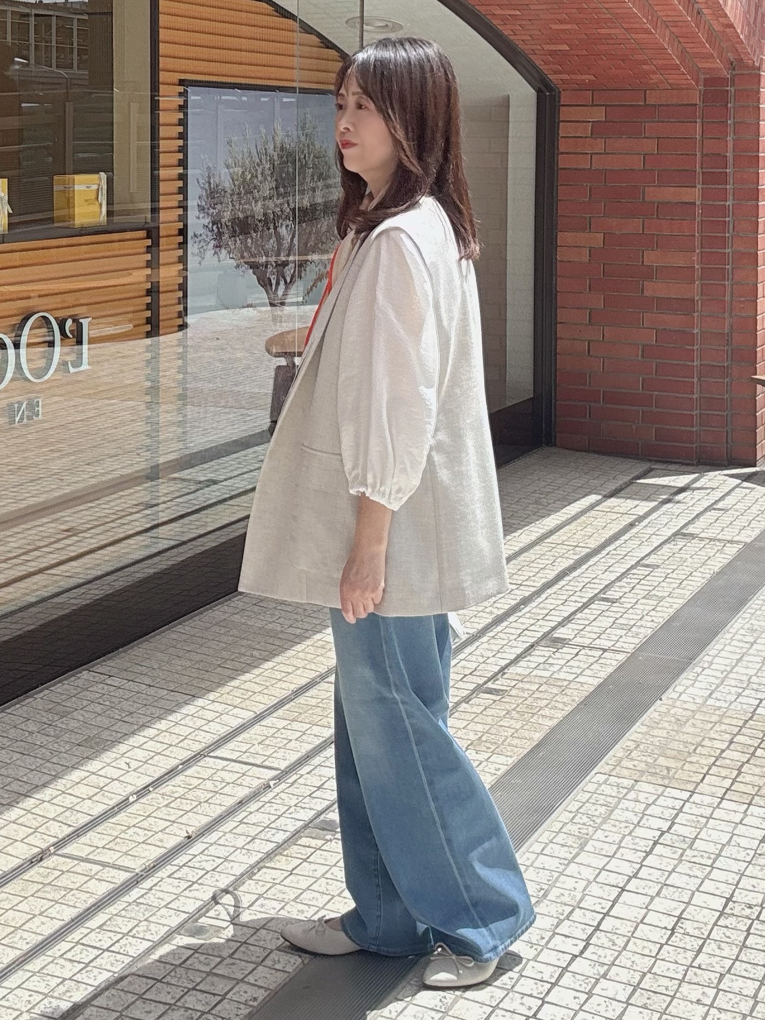 makiさんの「UNTITLED｜【セットアップ可/UV/接触冷感】スラブキーネックジレ」を使ったコーディネート
