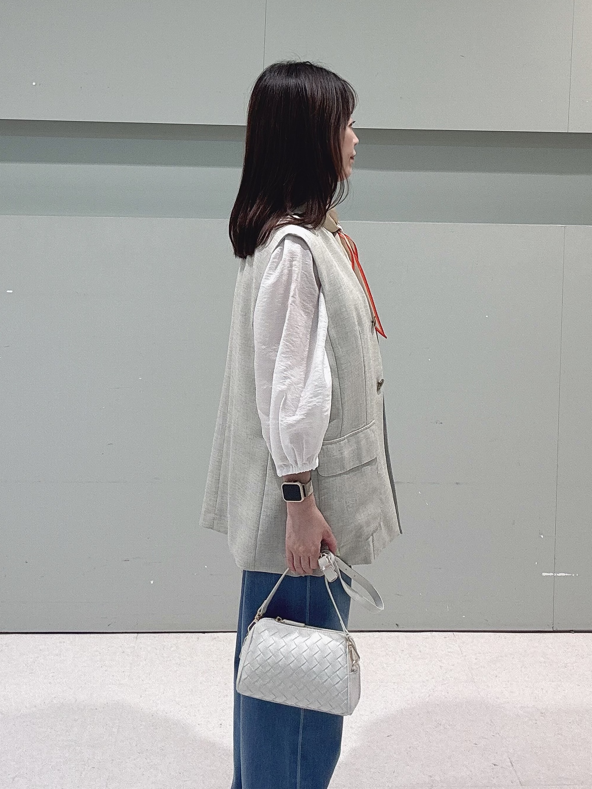 makiさんの「UNTITLED｜【セットアップ可/UV/接触冷感】スラブキーネックジレ」を使ったコーディネート