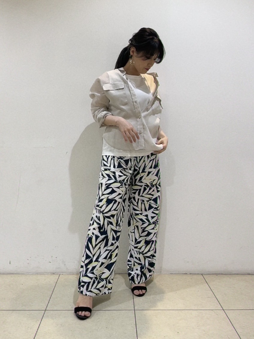 watanabeさんの「UNTITLED｜【古畑星夏さん着用/接触冷感】ドライタッチシャツ」を使ったコーディネート