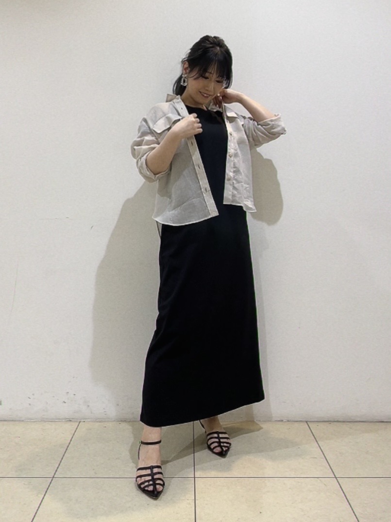 watanabeさんの「UNTITLED｜【古畑星夏さん着用/接触冷感】ドライタッチシャツ」を使ったコーディネート