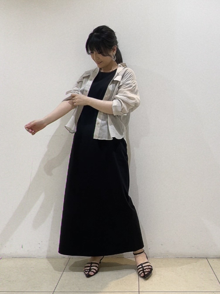 watanabeさんの「UNTITLED｜【古畑星夏さん着用/接触冷感】ドライタッチシャツ」を使ったコーディネート