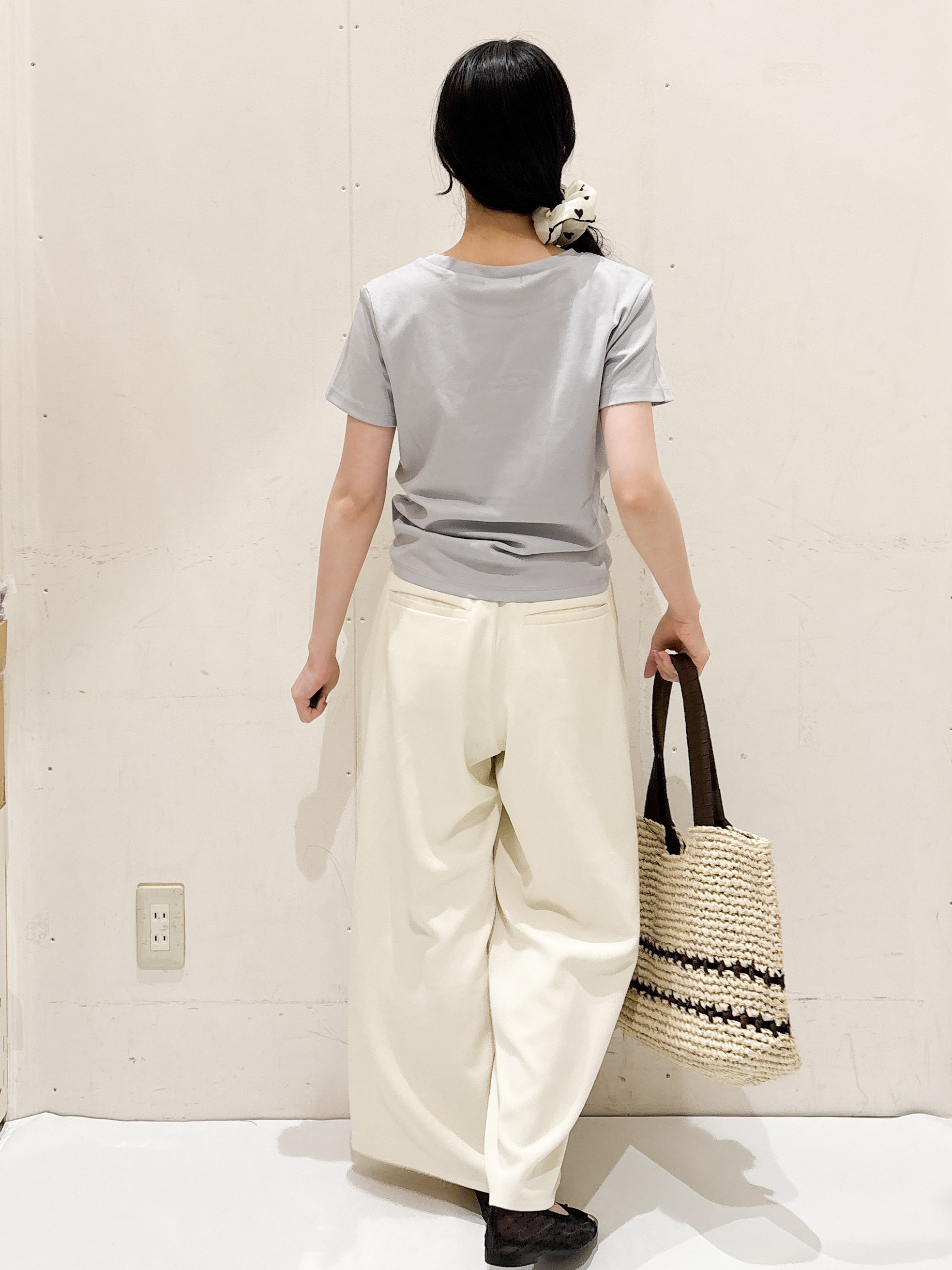 Hinaさんの「OPAQUE.CLIP｜【UVケア／接触冷感】フロントロゴ刺繍Tシャツ《洗濯機OK／S-3L／7col》」を使ったコーディネート